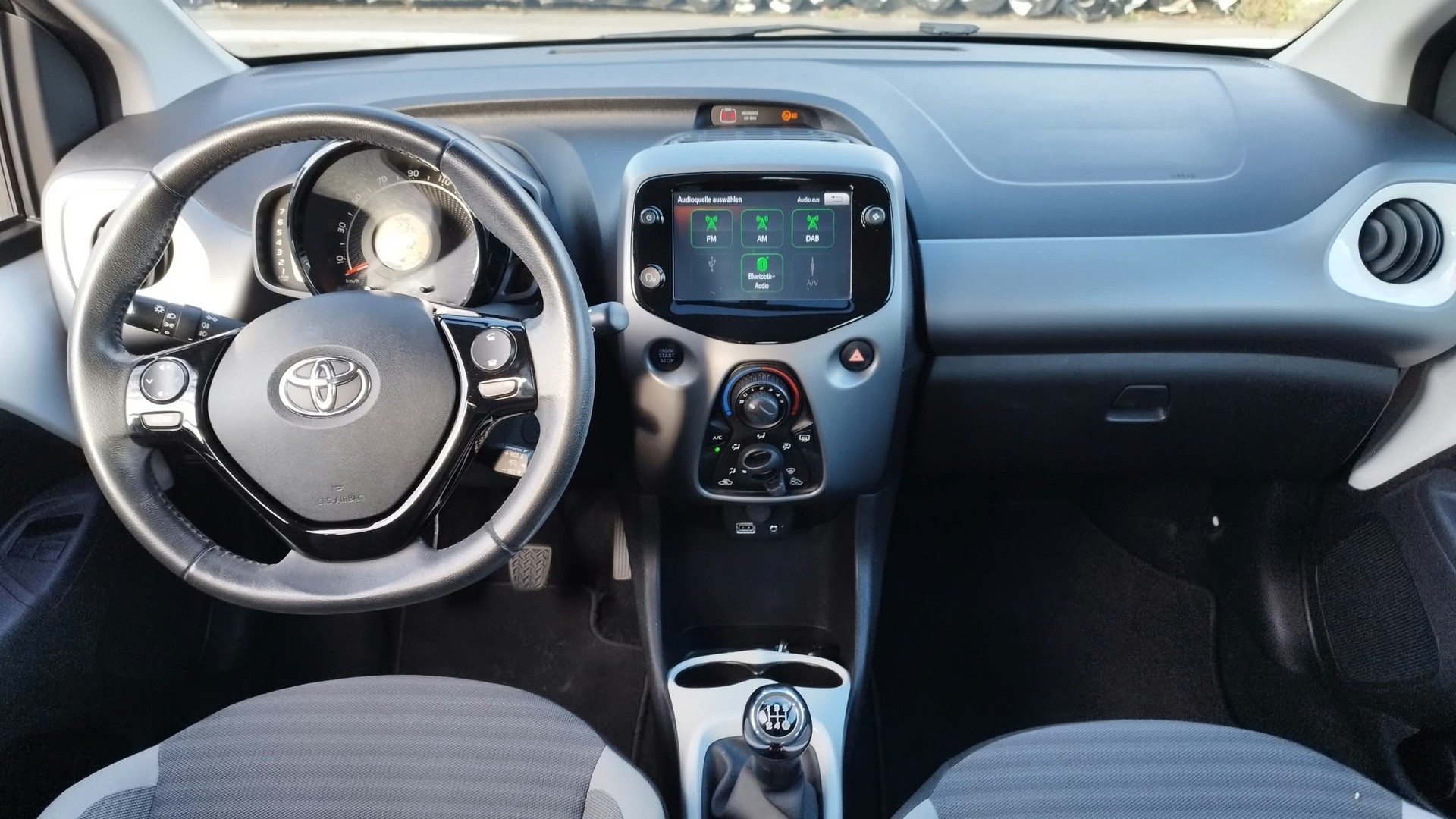 TOYOTA Aygo 1.0 VVT-i Trend-image-9