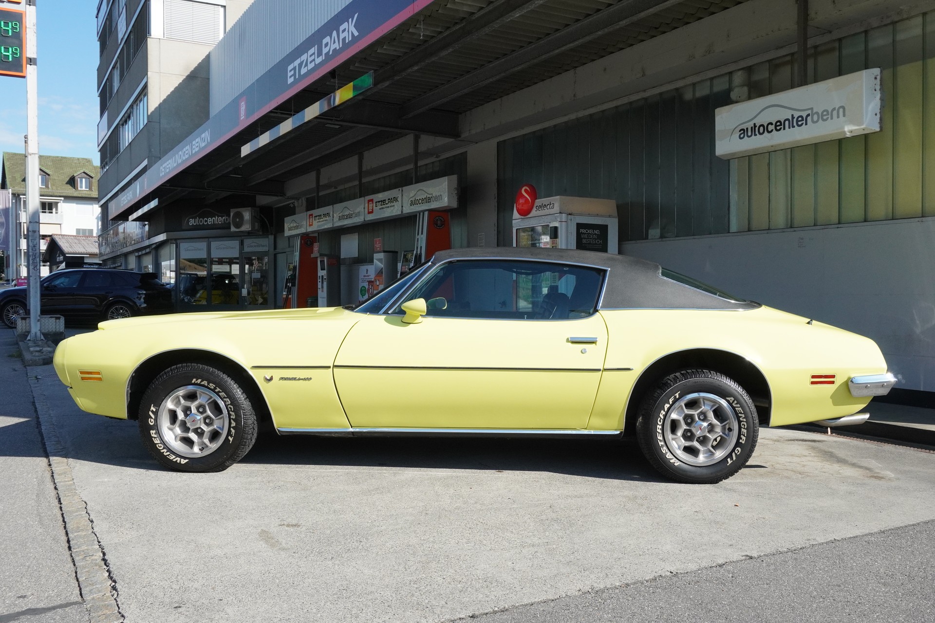 PONTIAC FORMULA 400-image-7