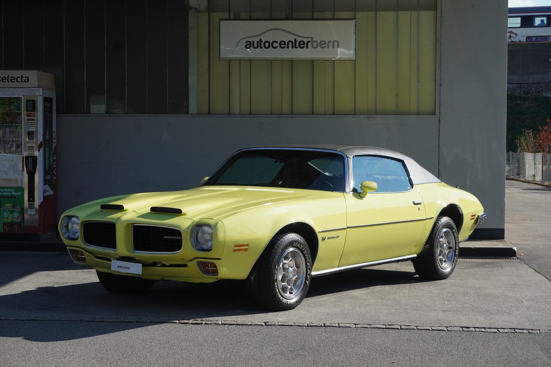 PONTIAC FORMULA 400-image-0