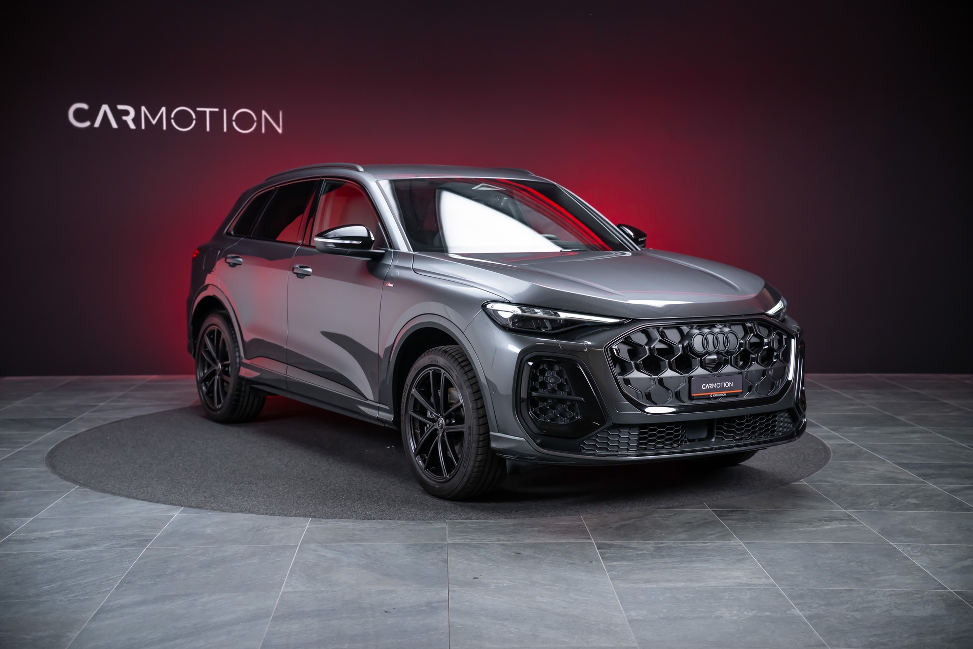 AUDI Q5 Sportback 2.0 40 TFSI S Line quattro S-Tronic / Rückfahrkamera / Sportsitze / Navi-image-0