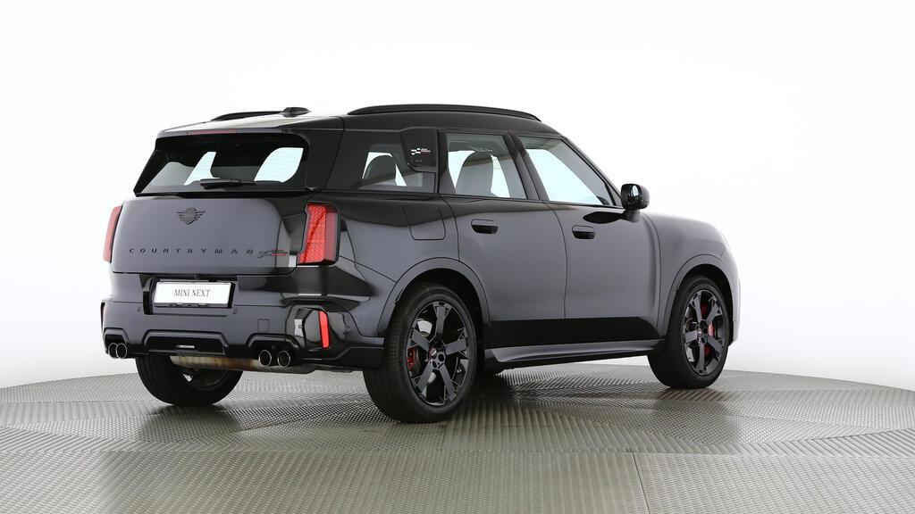 MINI John Cooper Works Countryman ALL4-image-3