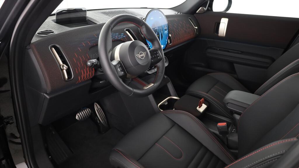 MINI John Cooper Works Countryman ALL4-image-16