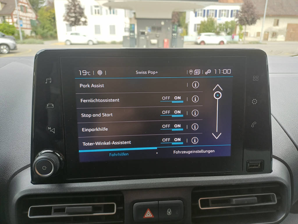 CITROEN Berlingo 1.2 PureTech 130 Swiss Edition-image-14