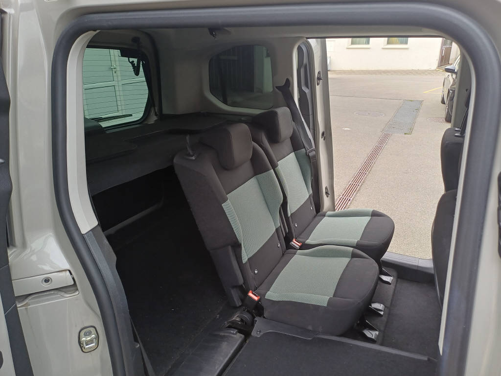 CITROEN Berlingo 1.2 PureTech 130 Swiss Edition-image-7
