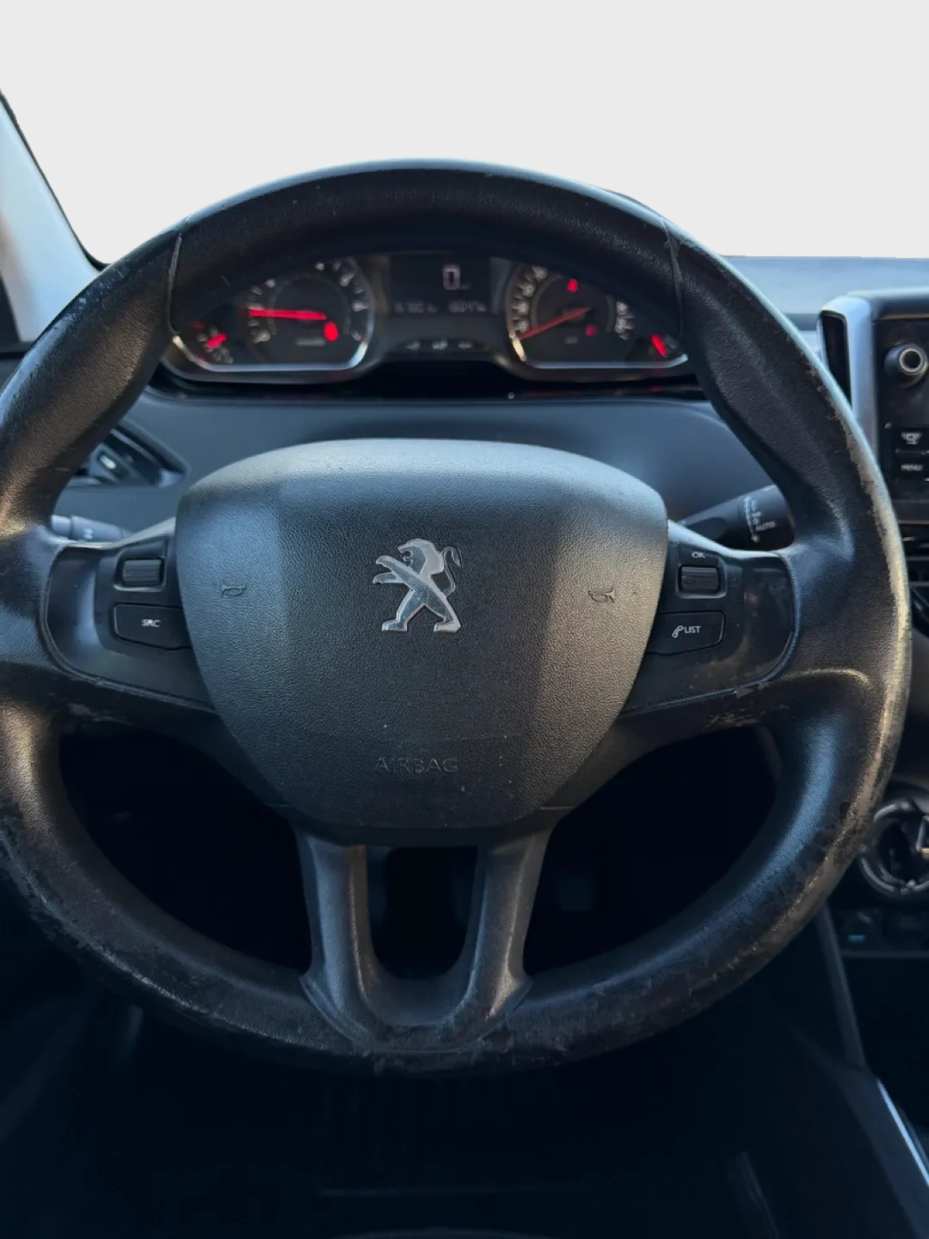 PEUGEOT 208 1.2 VTI Access-image-12