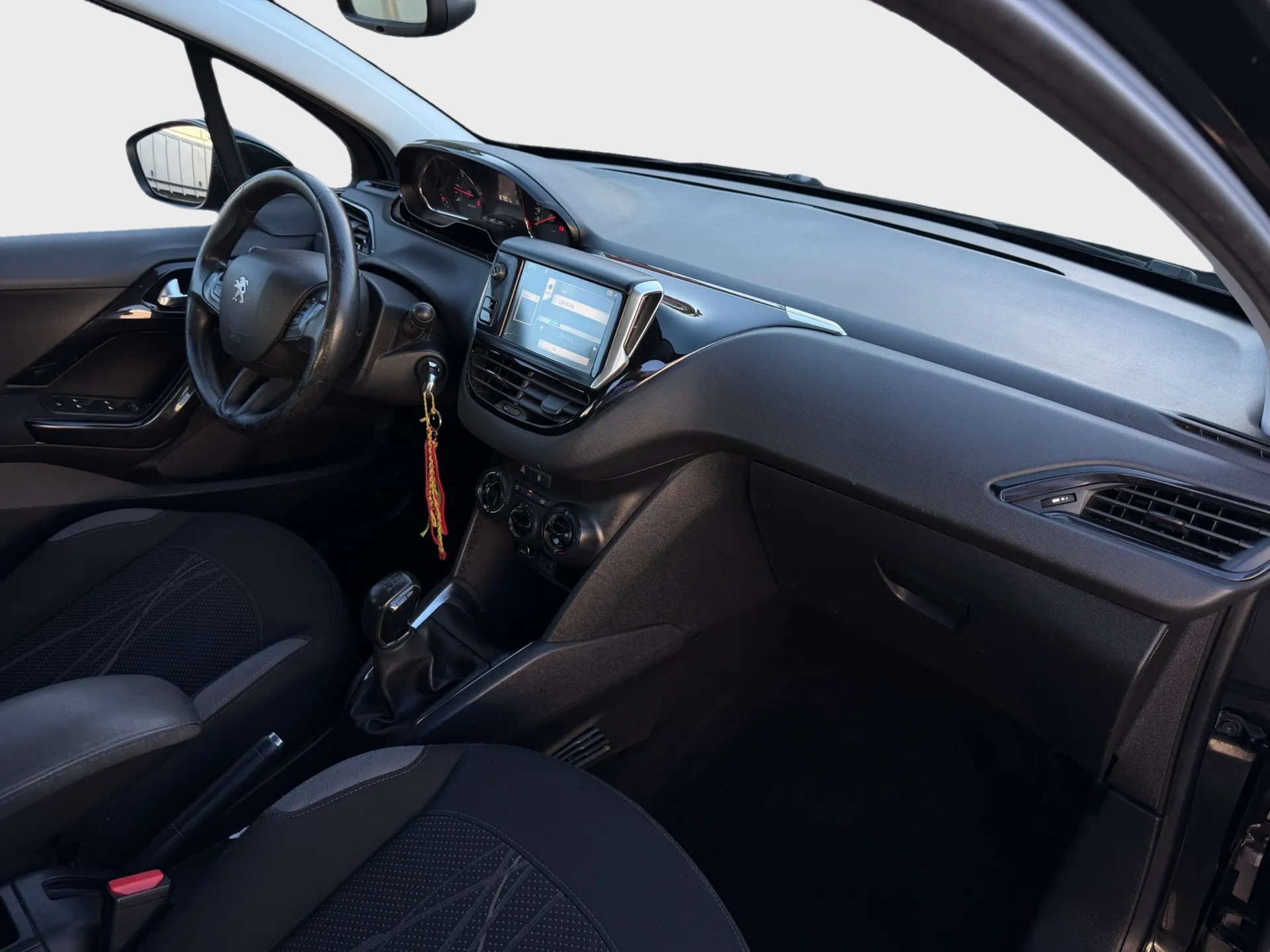PEUGEOT 208 1.2 VTI Access-image-9