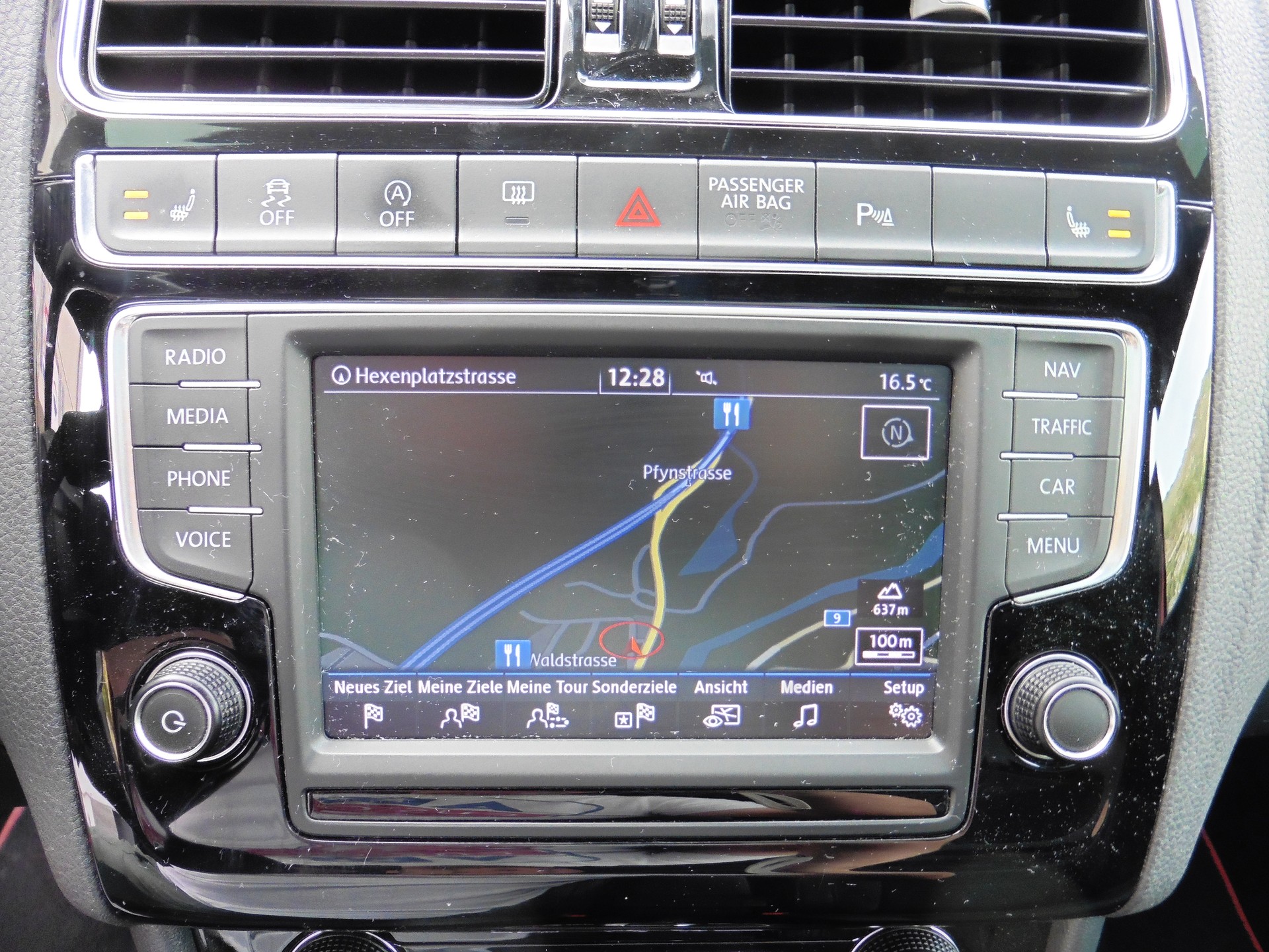 VW Polo 1.8 TSI GTI DSG-image-15