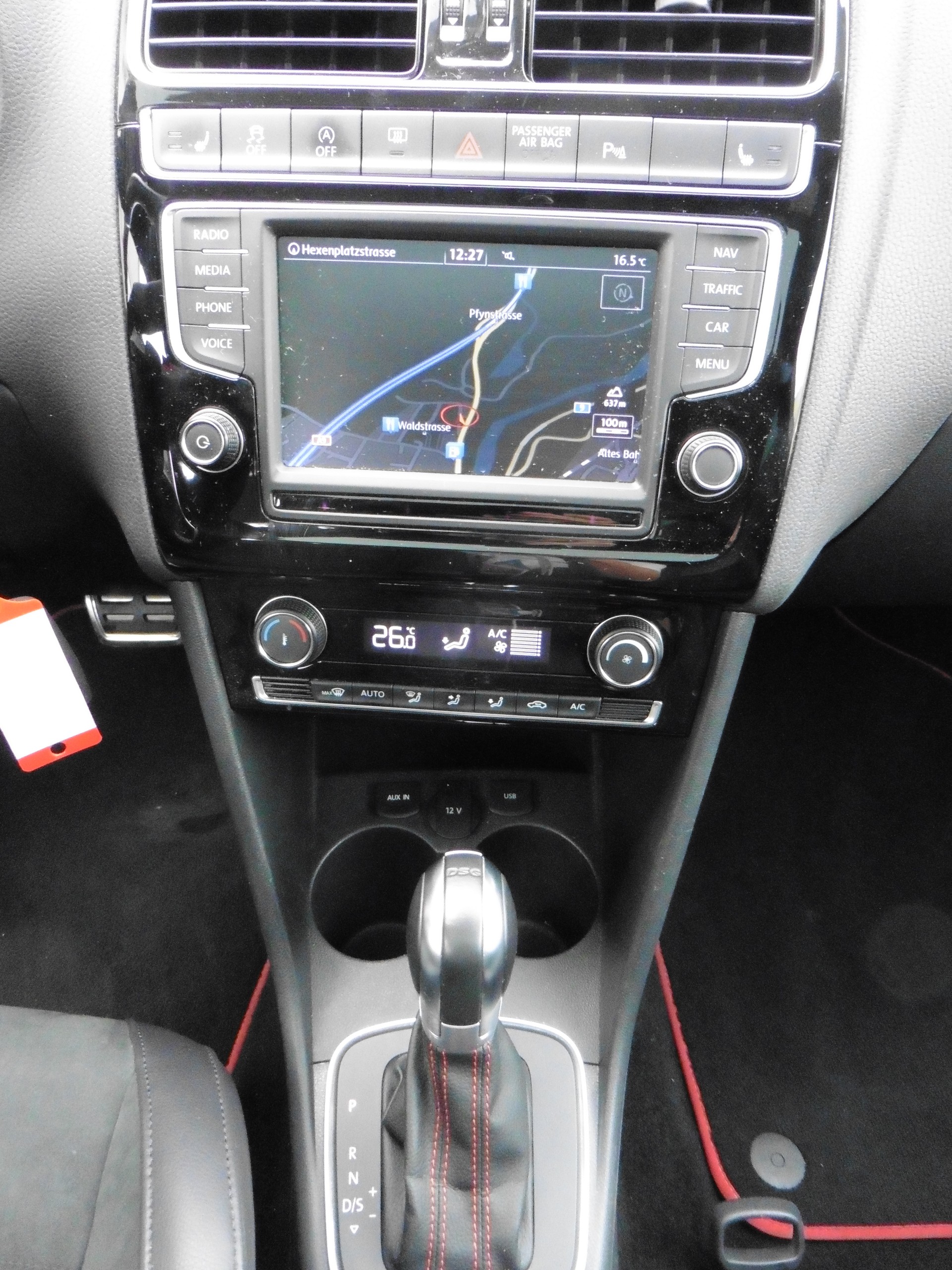 VW Polo 1.8 TSI GTI DSG-image-12