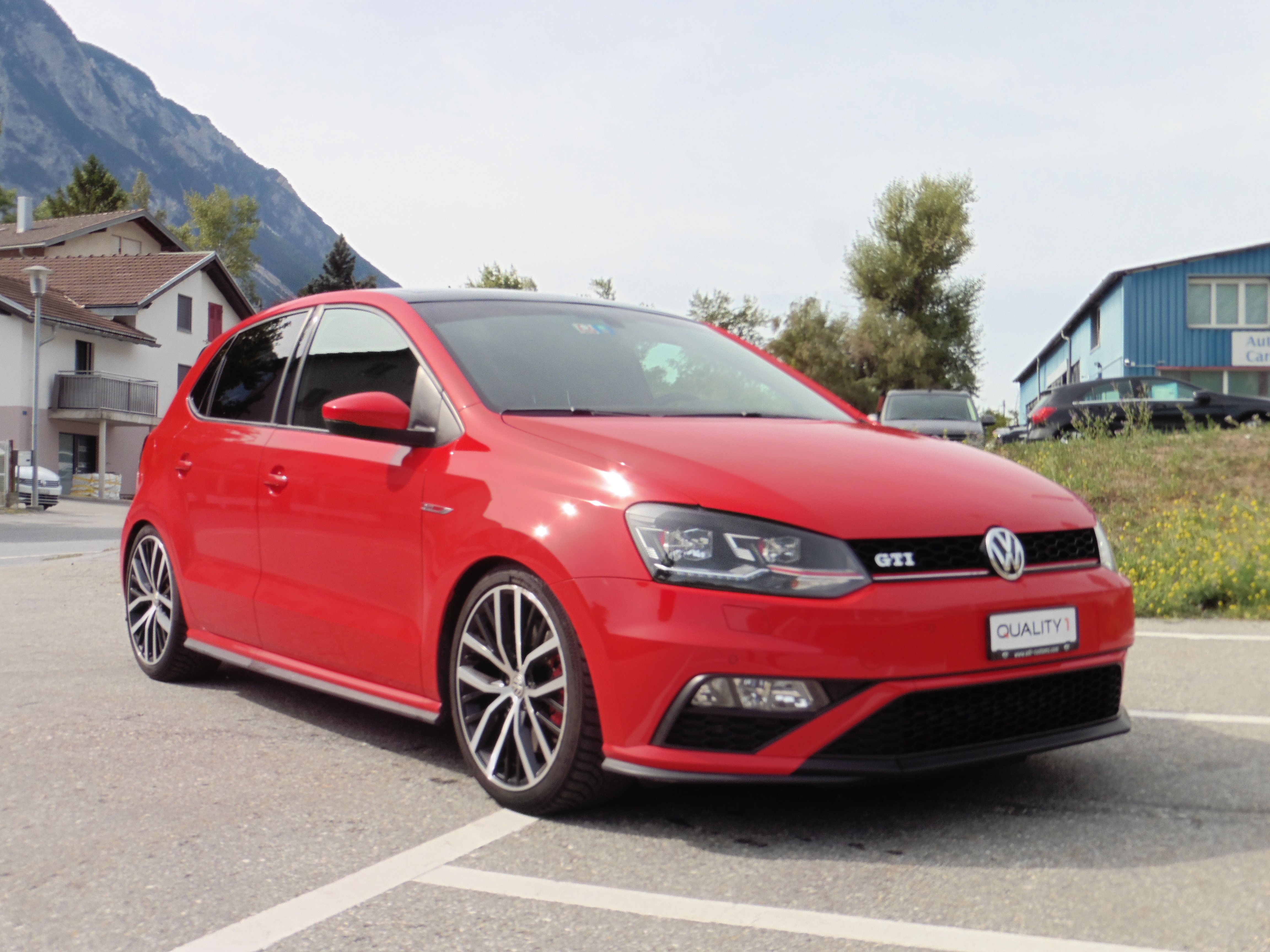 Car photo
