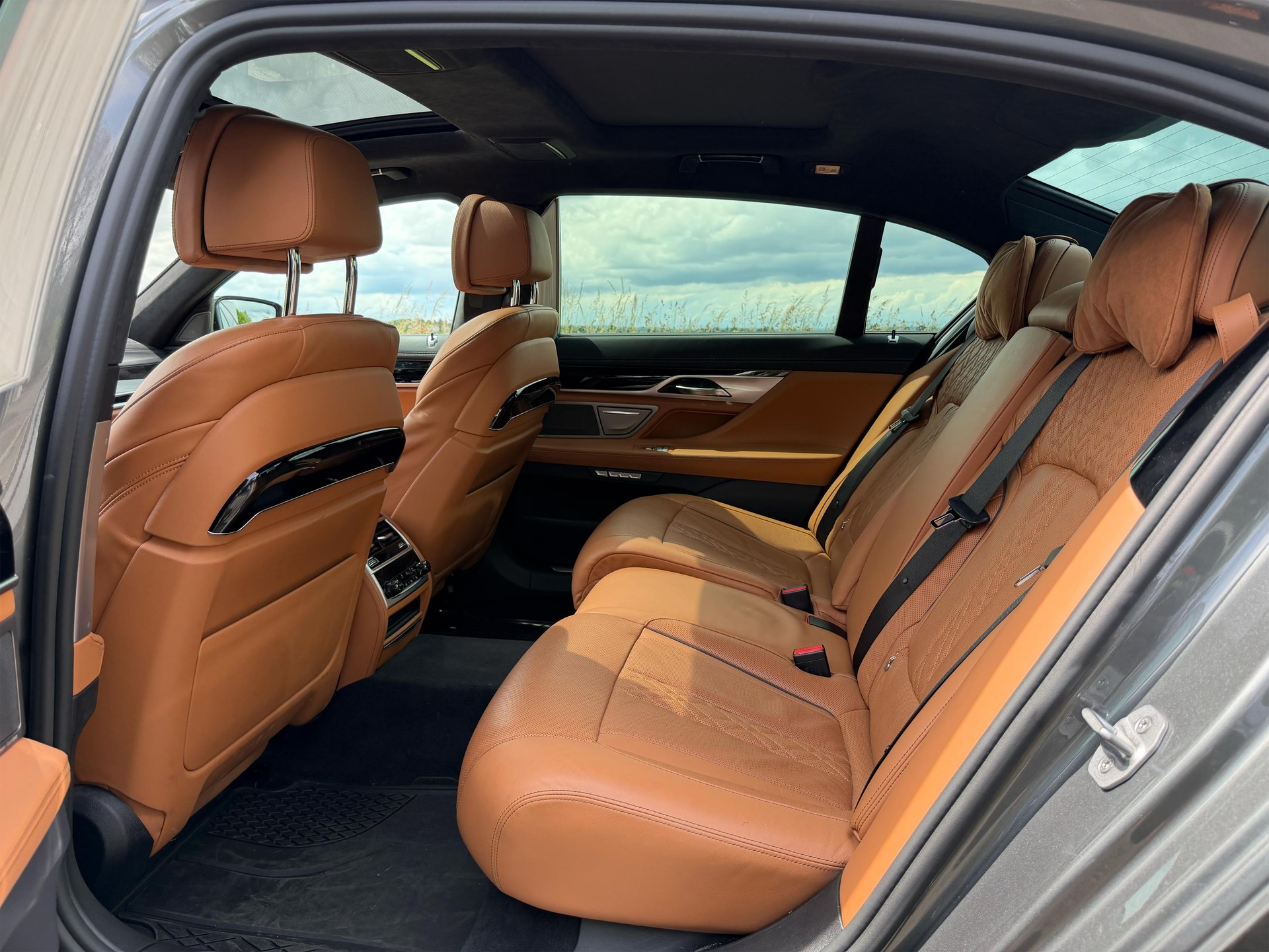 BMW BMW 740Ld xDrive M Sport | 71'000 km | Vollausstattung | Topzustand-image-5