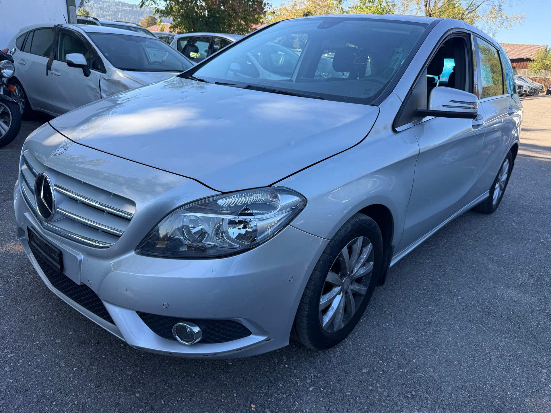MERCEDES-BENZ B 200 7G-DCT-image-2