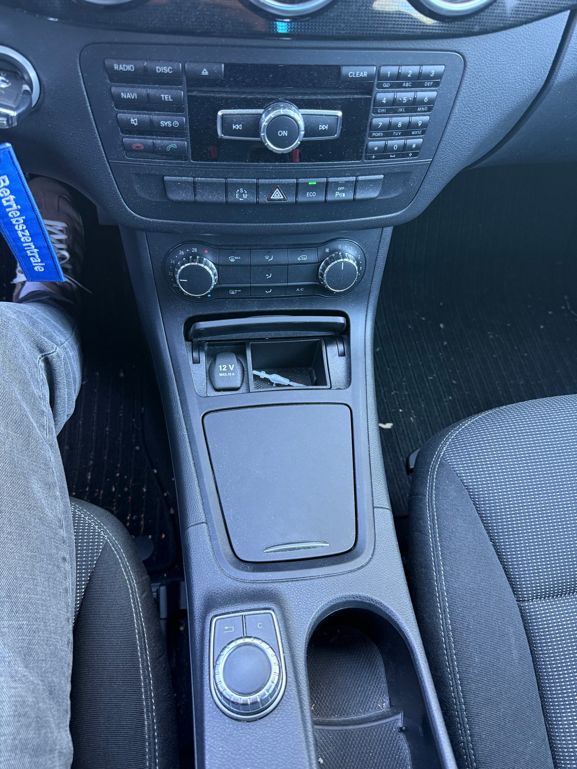 MERCEDES-BENZ B 200 7G-DCT-image-12