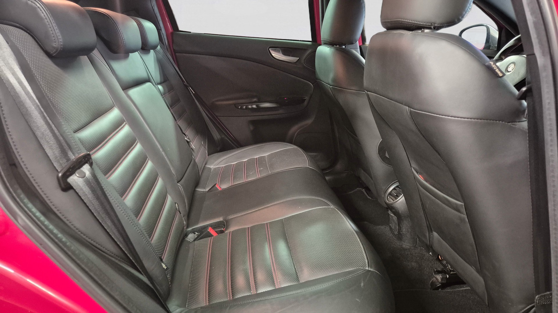 ALFA ROMEO Giulietta 1750 TBi Quadrifoglio Verde-image-12