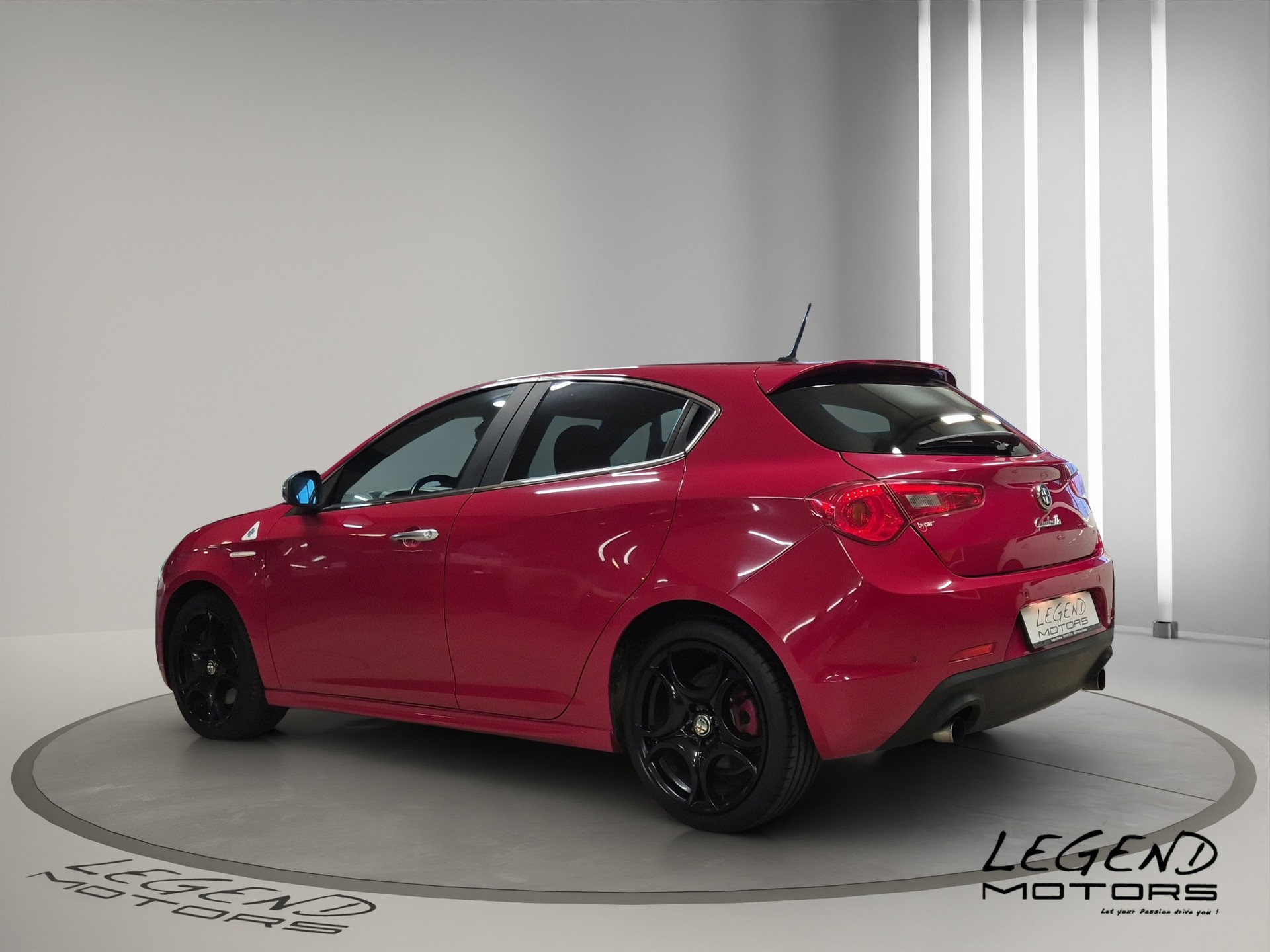 ALFA ROMEO Giulietta 1750 TBi Quadrifoglio Verde LEASING à partir de CHF 200.-/mois-image-3