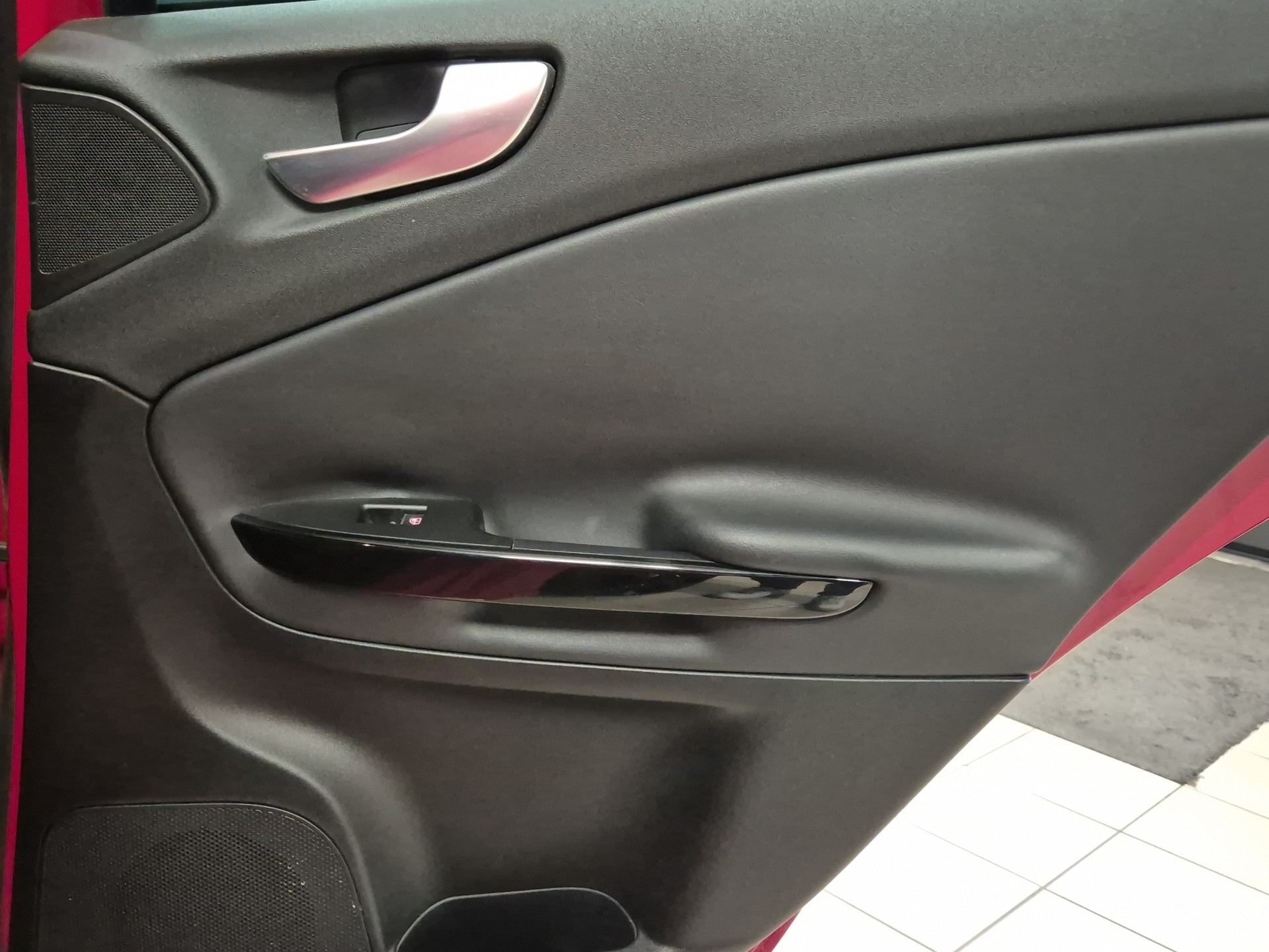 ALFA ROMEO Giulietta 1750 TBi Quadrifoglio Verde LEASING à partir de CHF 200.-/mois-image-13
