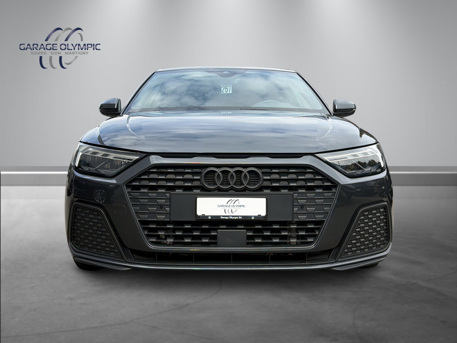 AUDI A1 Sportback 30 TFSI Attraction S-tronic-image-1