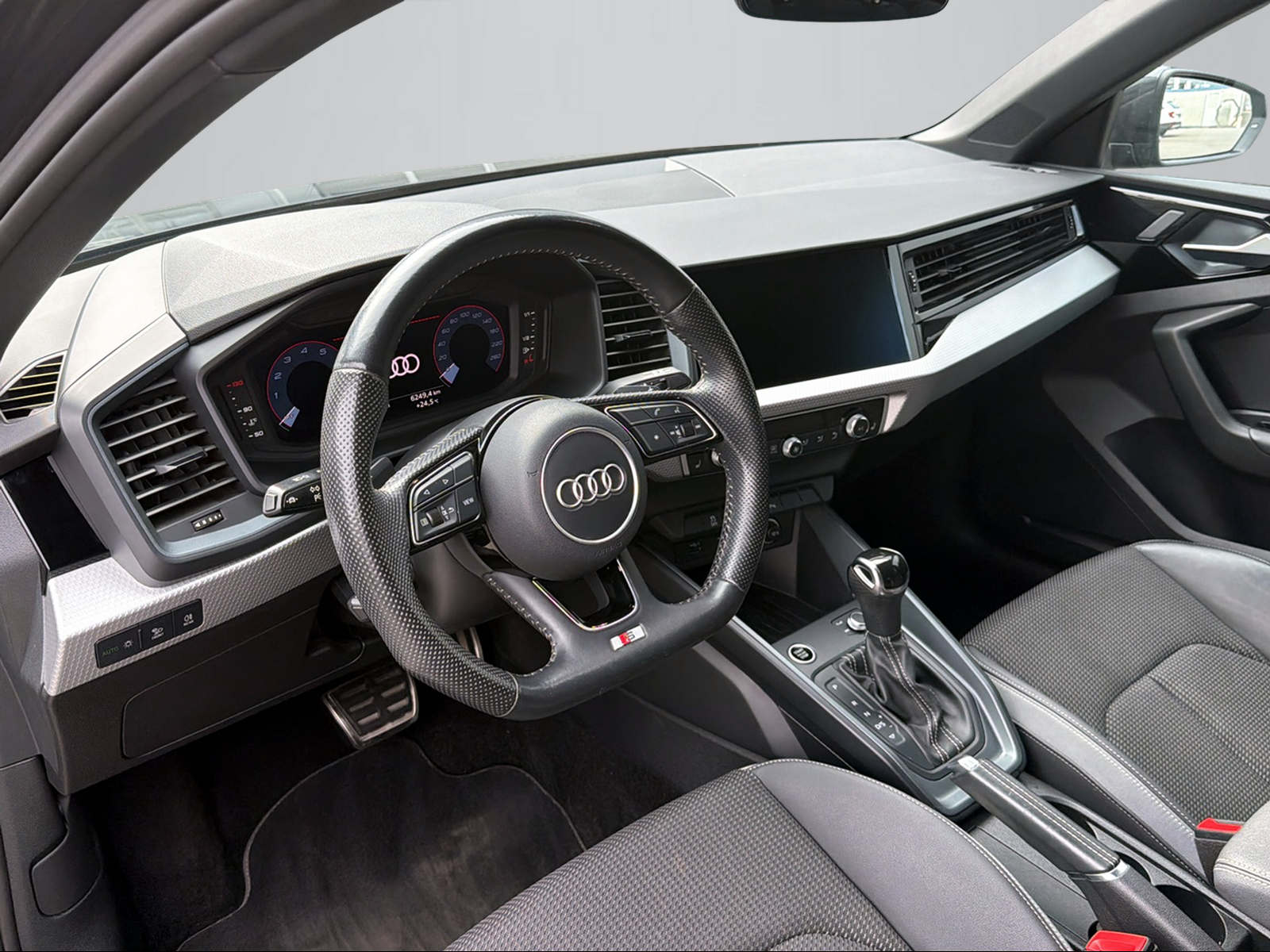 AUDI A1 Sportback 30 TFSI Attraction S-tronic-image-7