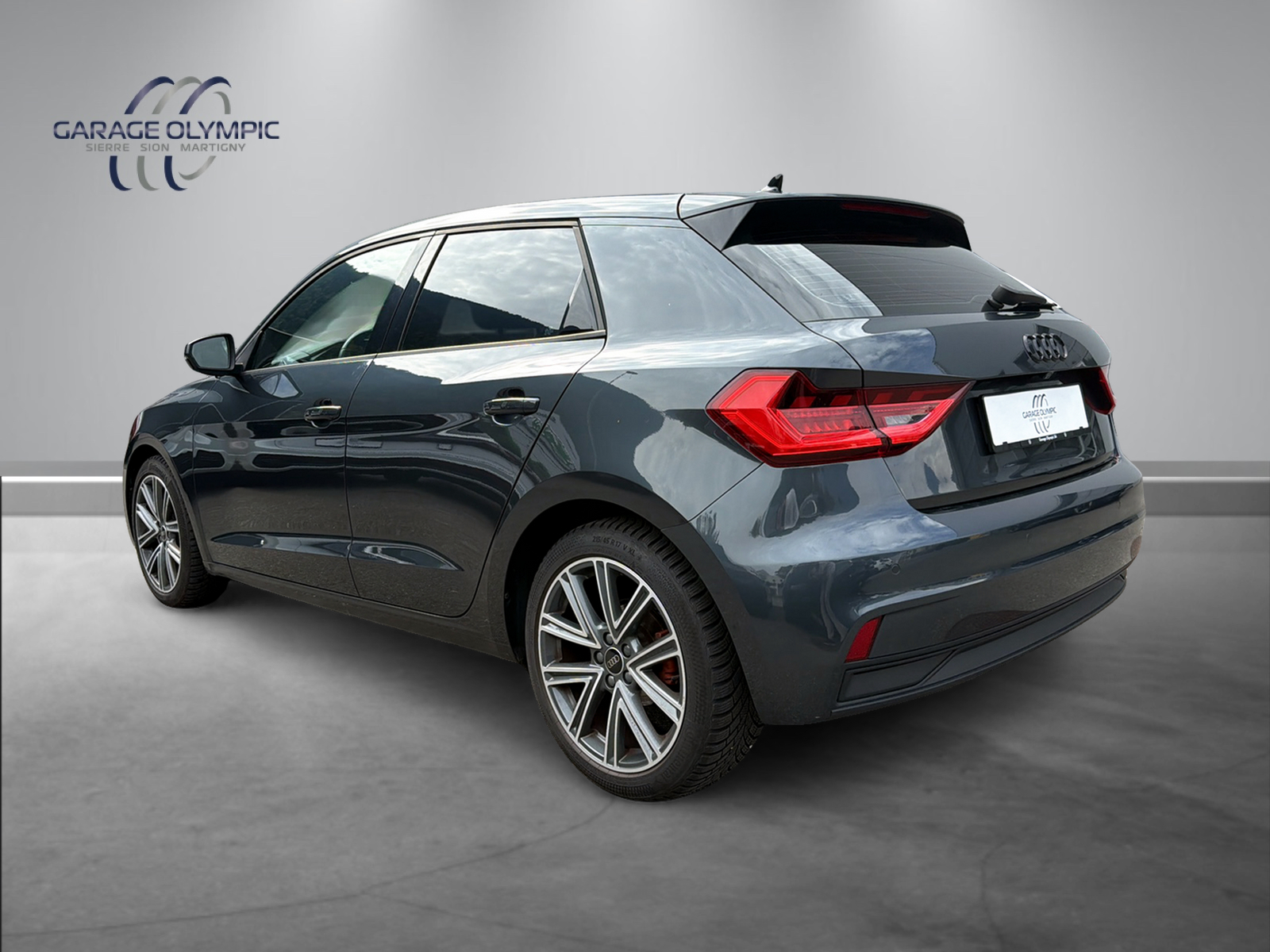 AUDI A1 Sportback 30 TFSI Attraction S-tronic-image-3