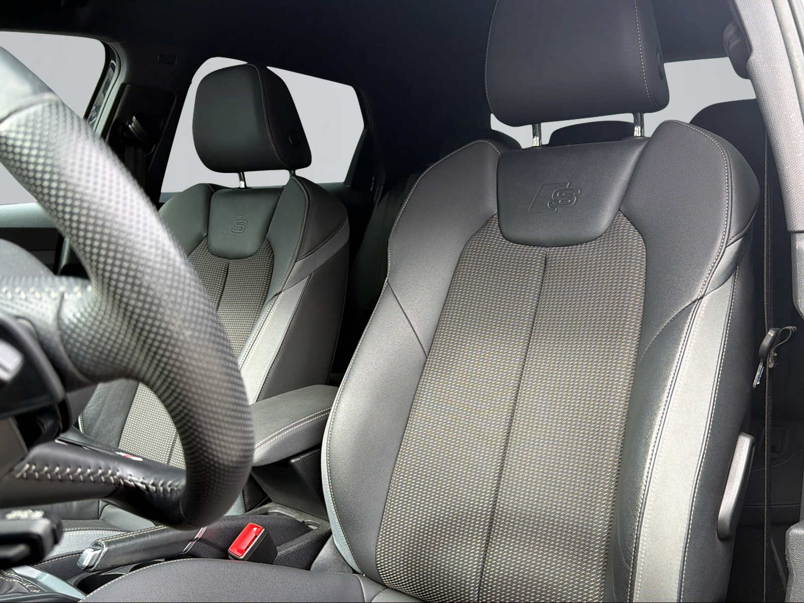 AUDI A1 Sportback 30 TFSI Attraction S-tronic-image-6