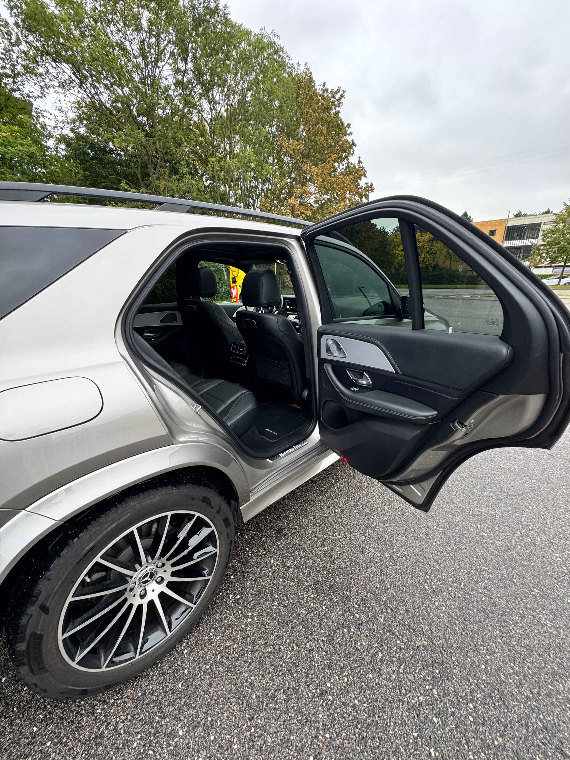 MERCEDES-BENZ GLE 350 de 4matic-image-9