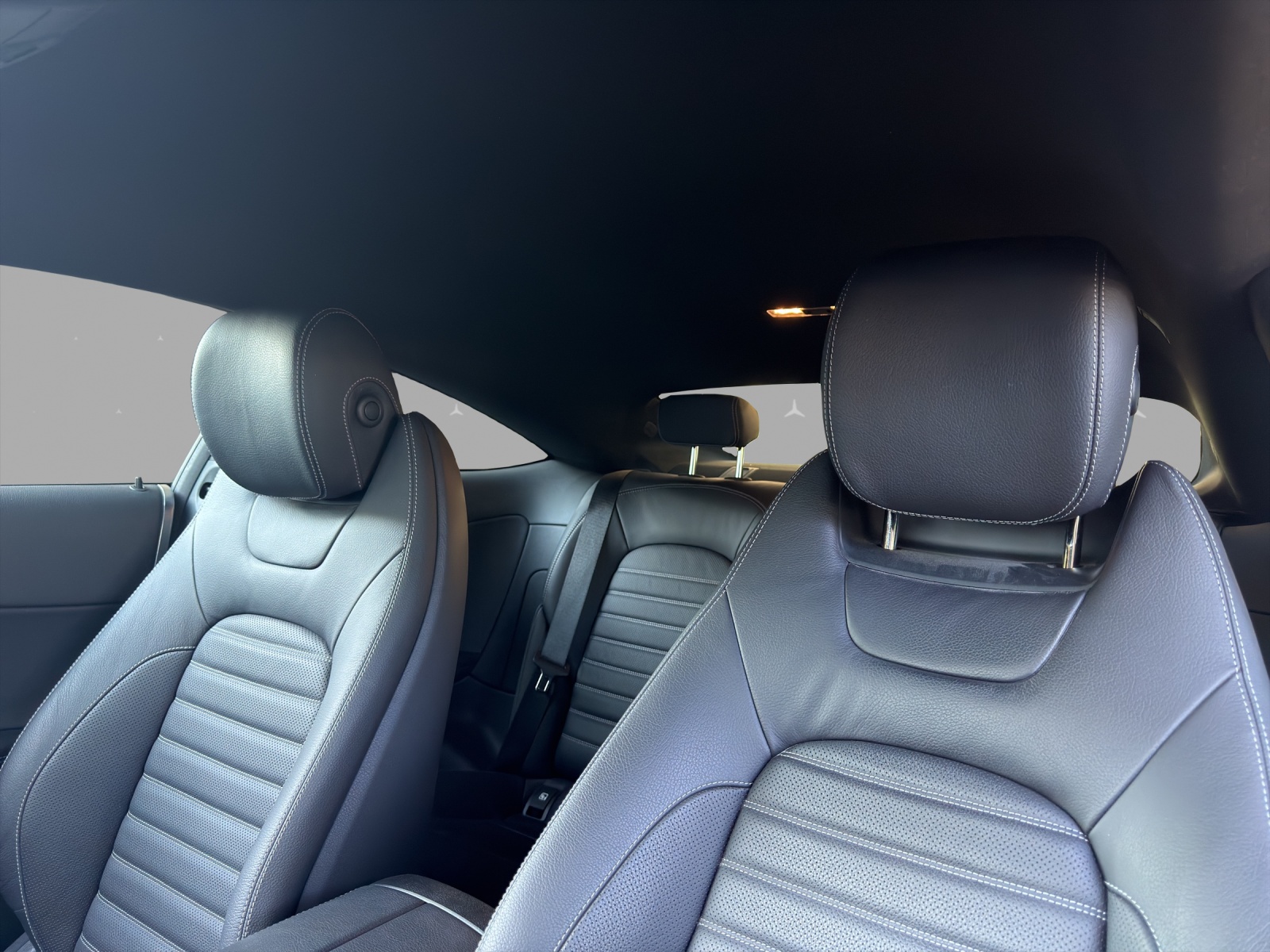 MERCEDES-BENZ C 400 Coupé AMG Line 4Matic 9G-tronic-image-8