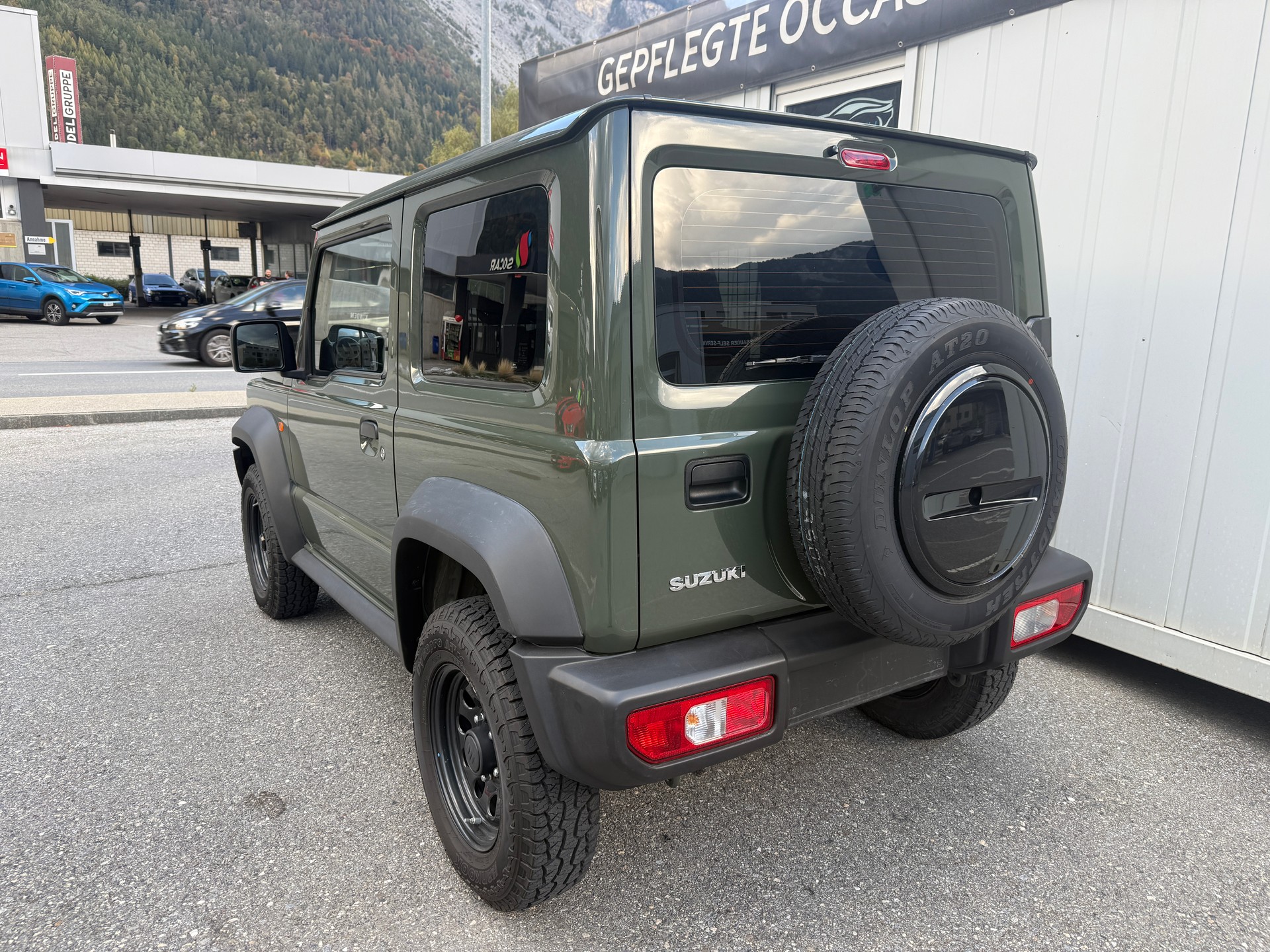 SUZUKI Jimny 1.5 Compact+ 4x4-image-6