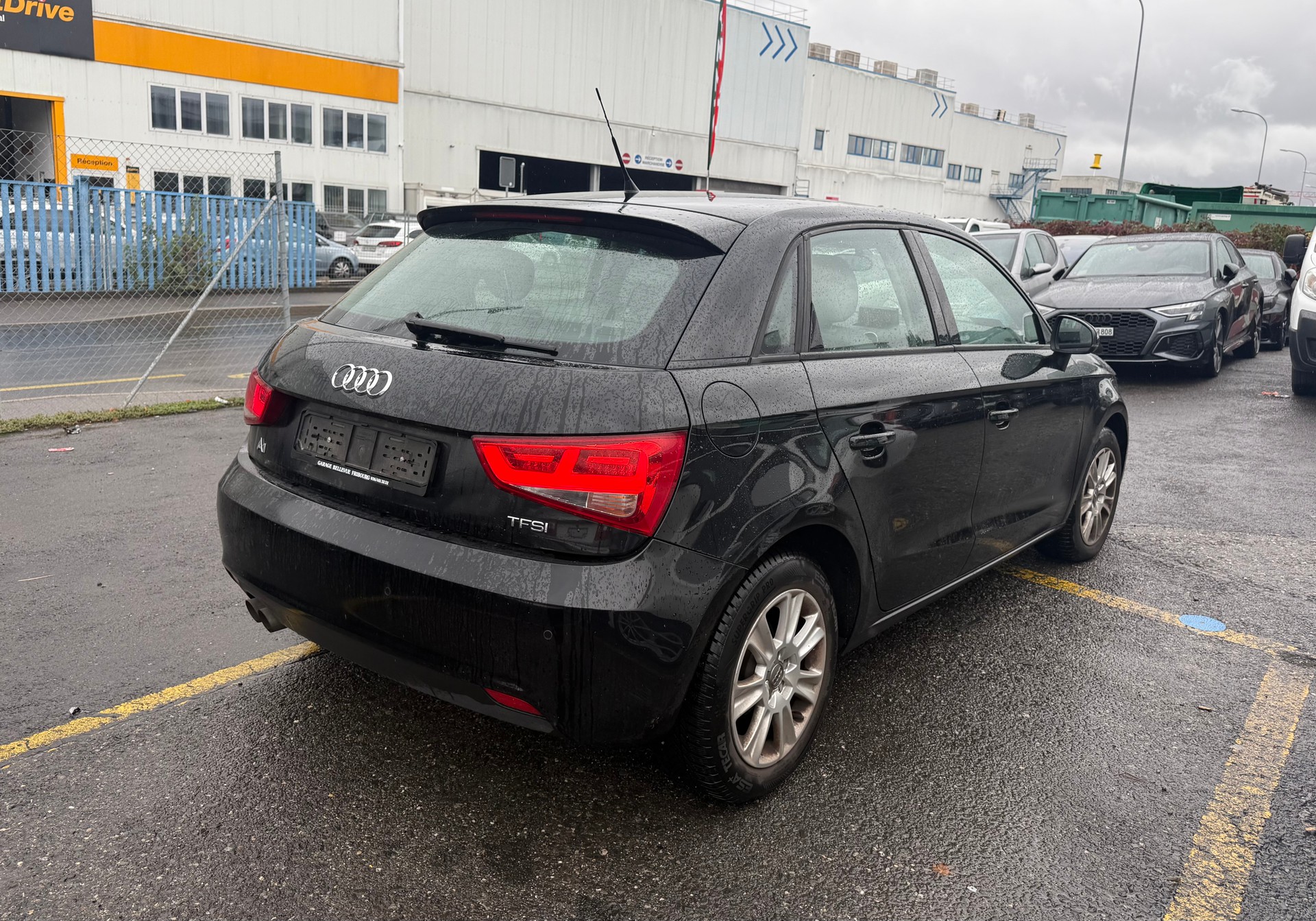 AUDI A1 Sportback 1.4 TFSI Attraction S-tronic-image-3