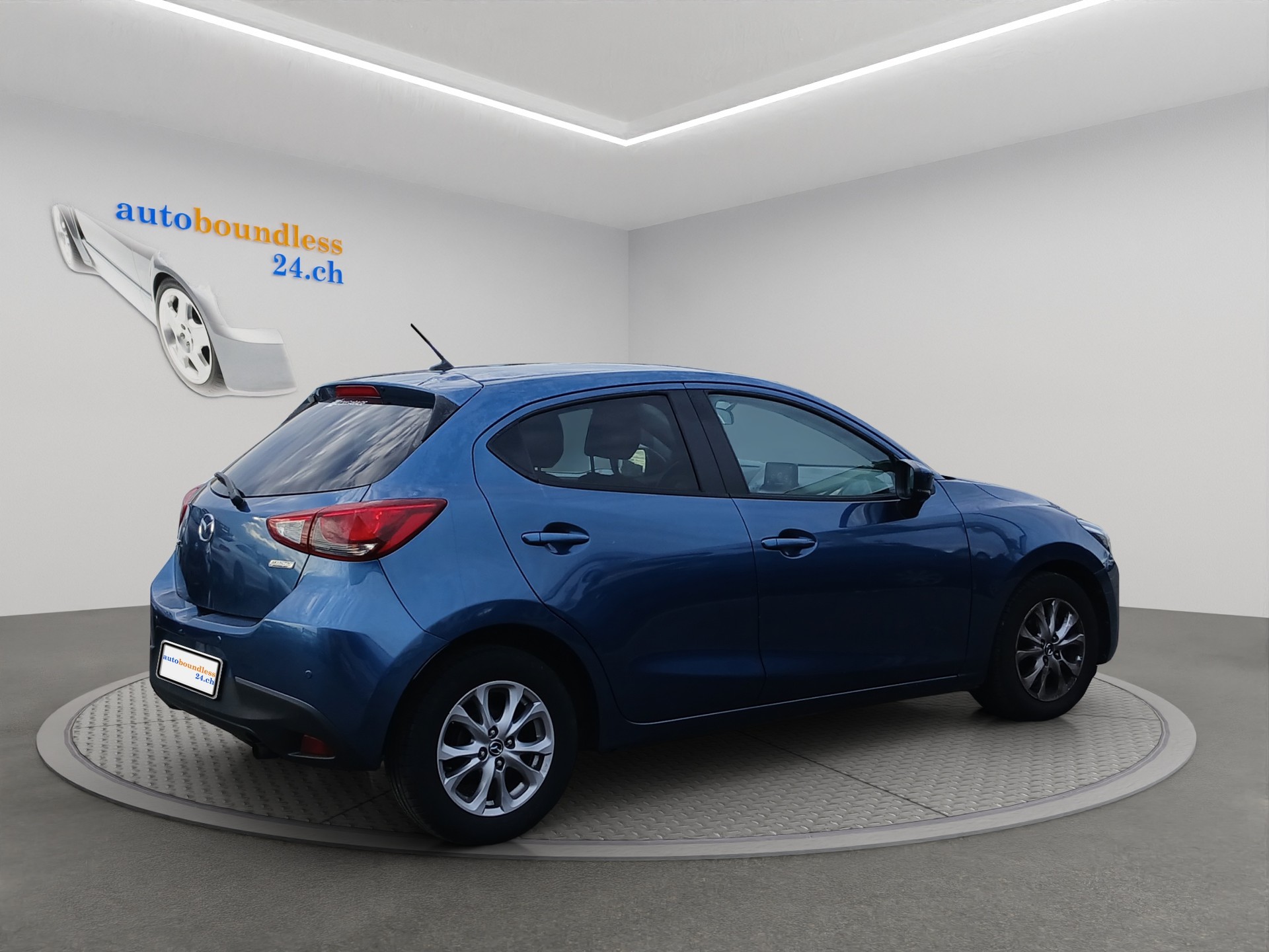 MAZDA 2 SKYACTIV-G 90 Revolution Automat-image-4
