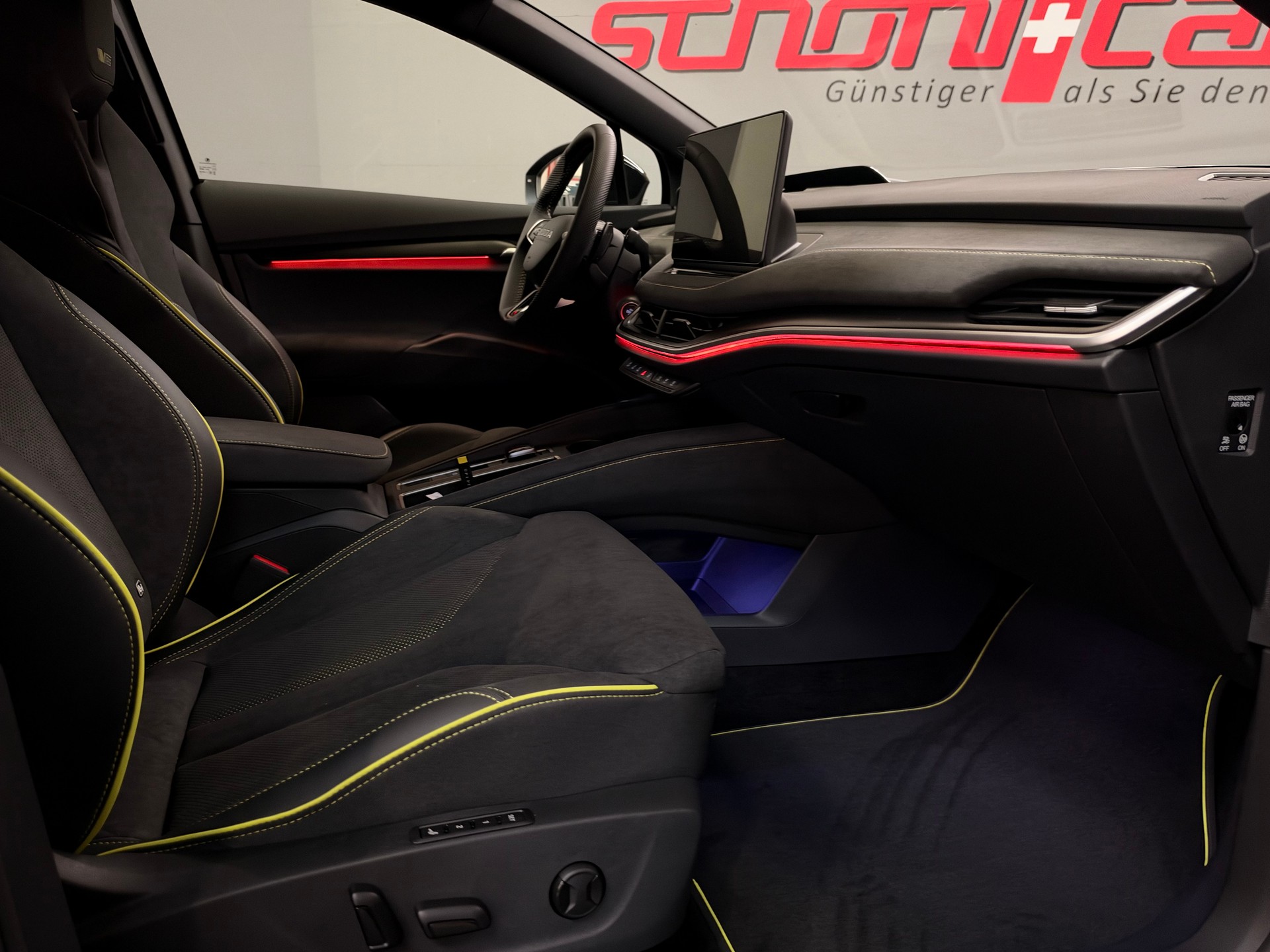 SKODA Elroq RS Matt Edition 4x4-image-17