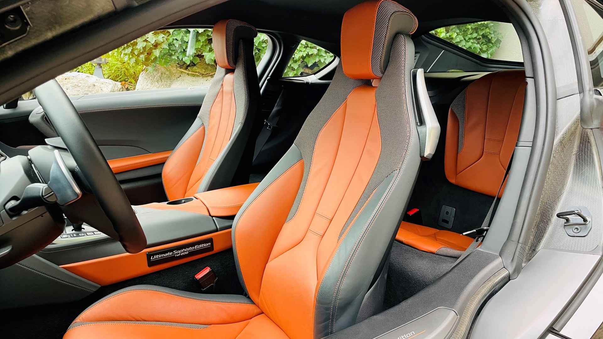 BMW i8 Coupé-image-16