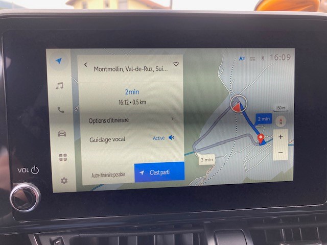 TOYOTA C-HR 1.8 HSD CVT Trend-image-13