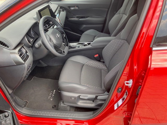 TOYOTA C-HR 1.8 HSD CVT Trend-image-9