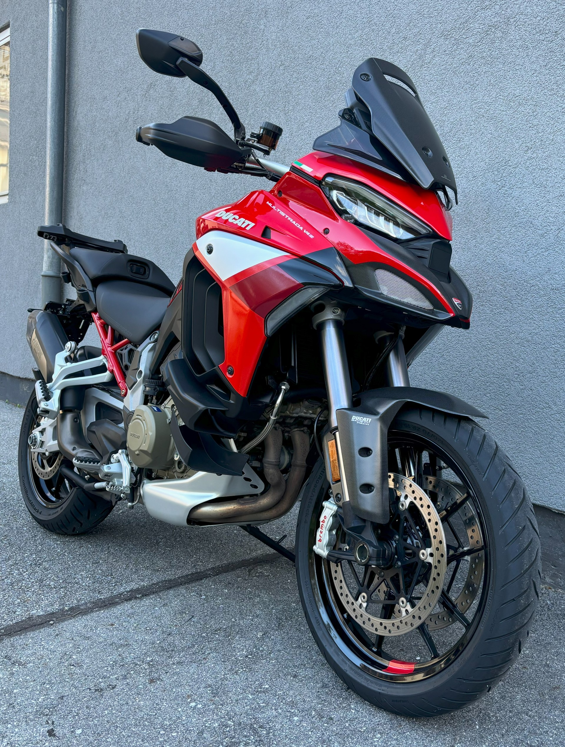 DUCATI Multistrada V4 S Full-showroom-element-1