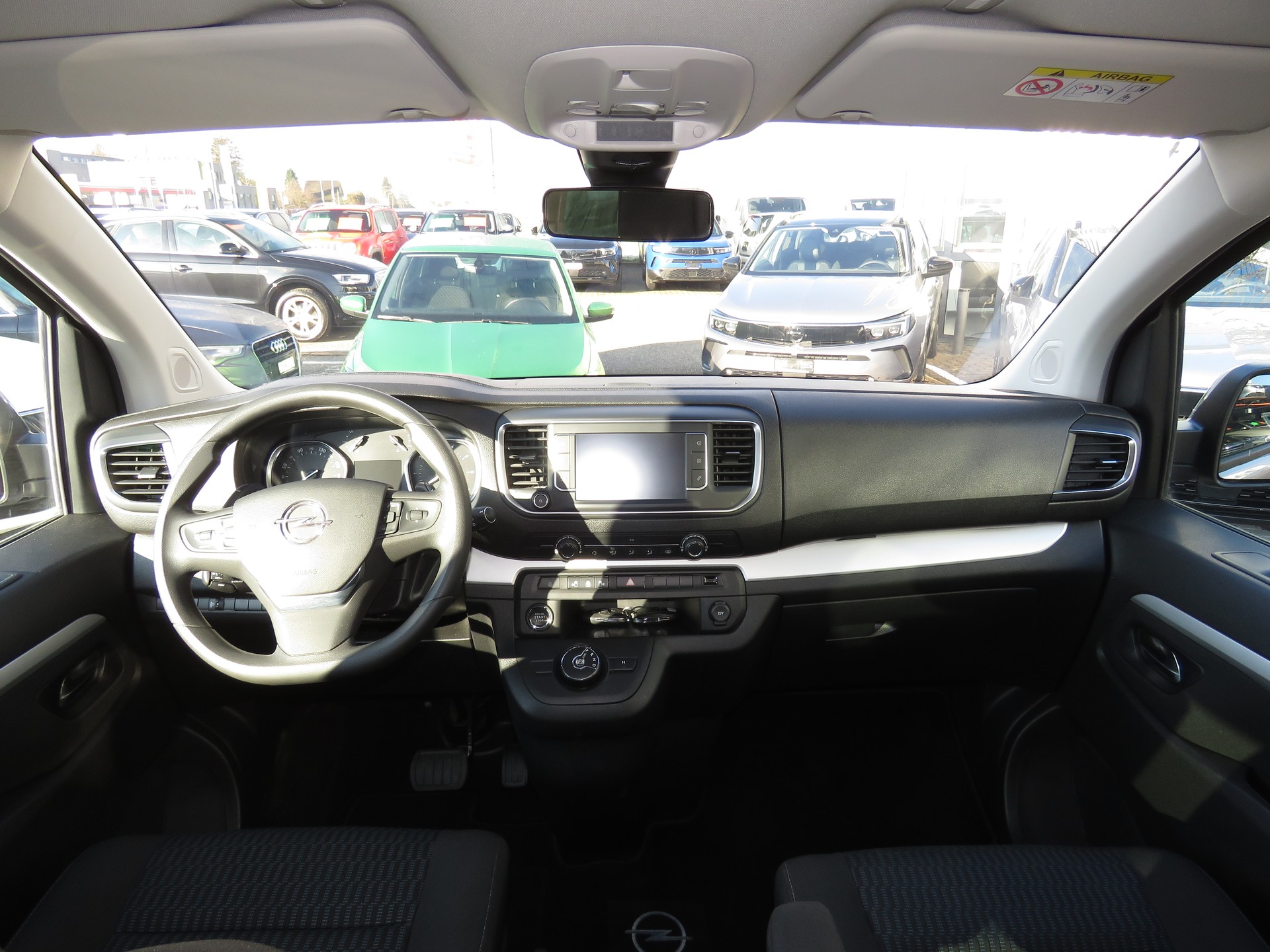 OPEL Zafira Life 2.0 CDTI Business Edition Lang Automat (8-Plätzer, AHK 1.9 t)-image-18