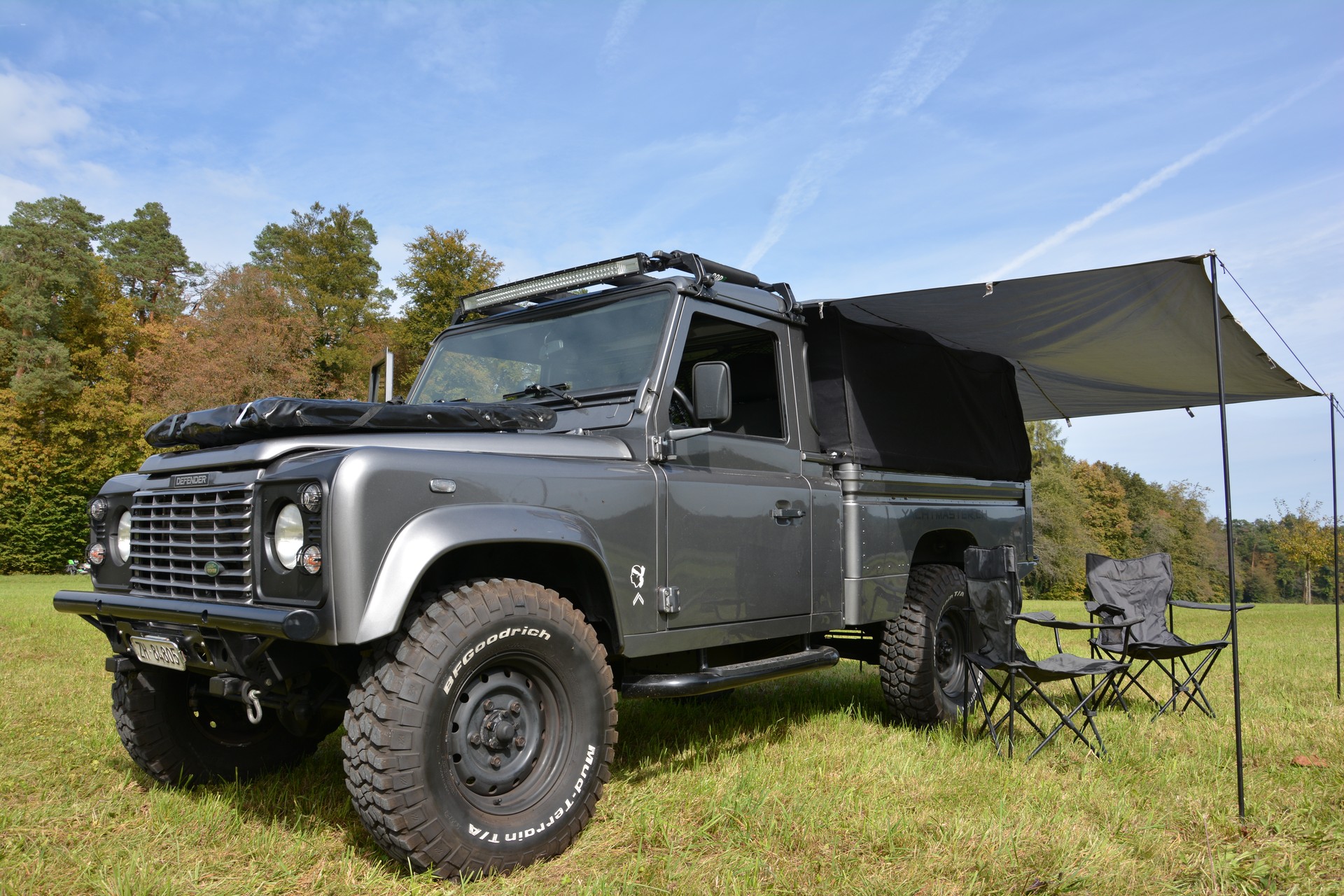 LAND ROVER DEFENDER-image-1
