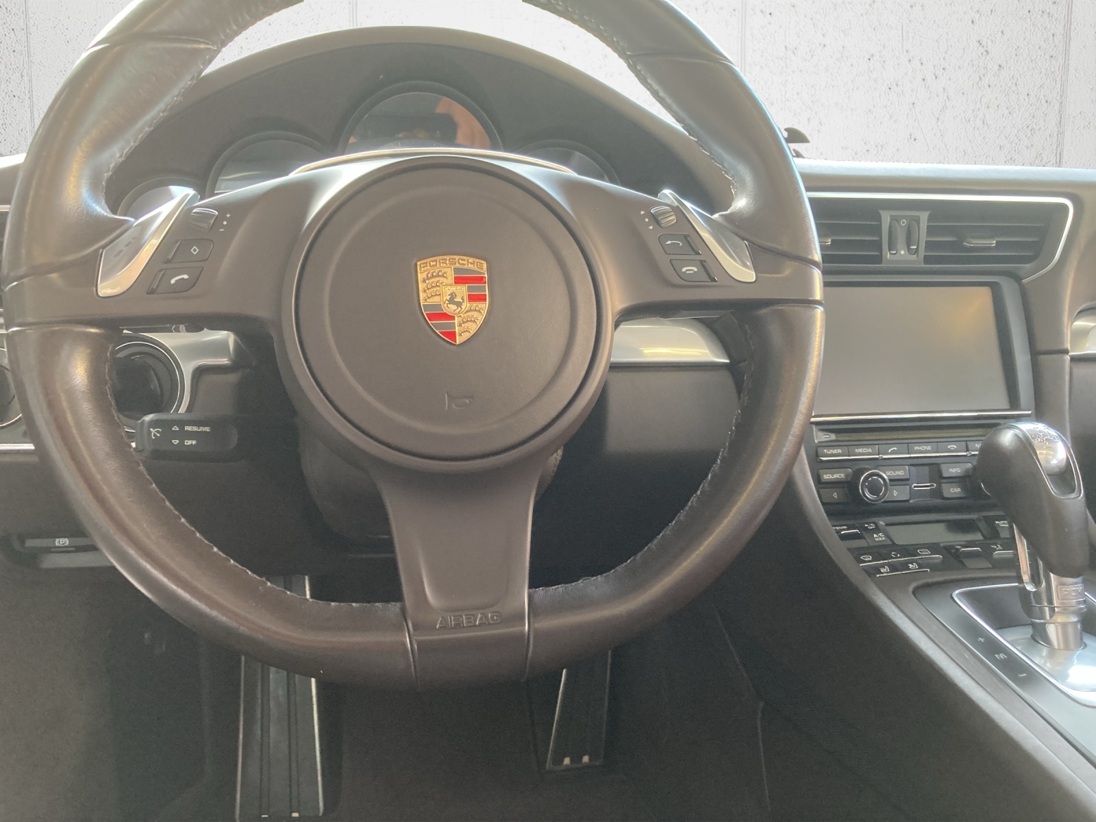 PORSCHE 911 Cabrio Carrera 4S PDK-image-9