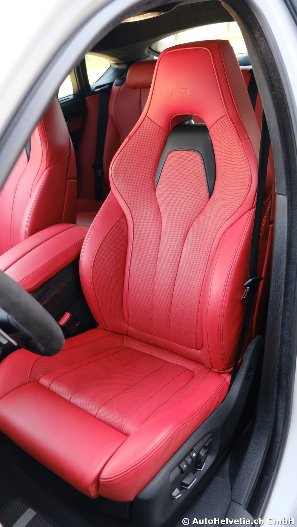 BMW X6M Steptronic-image-12