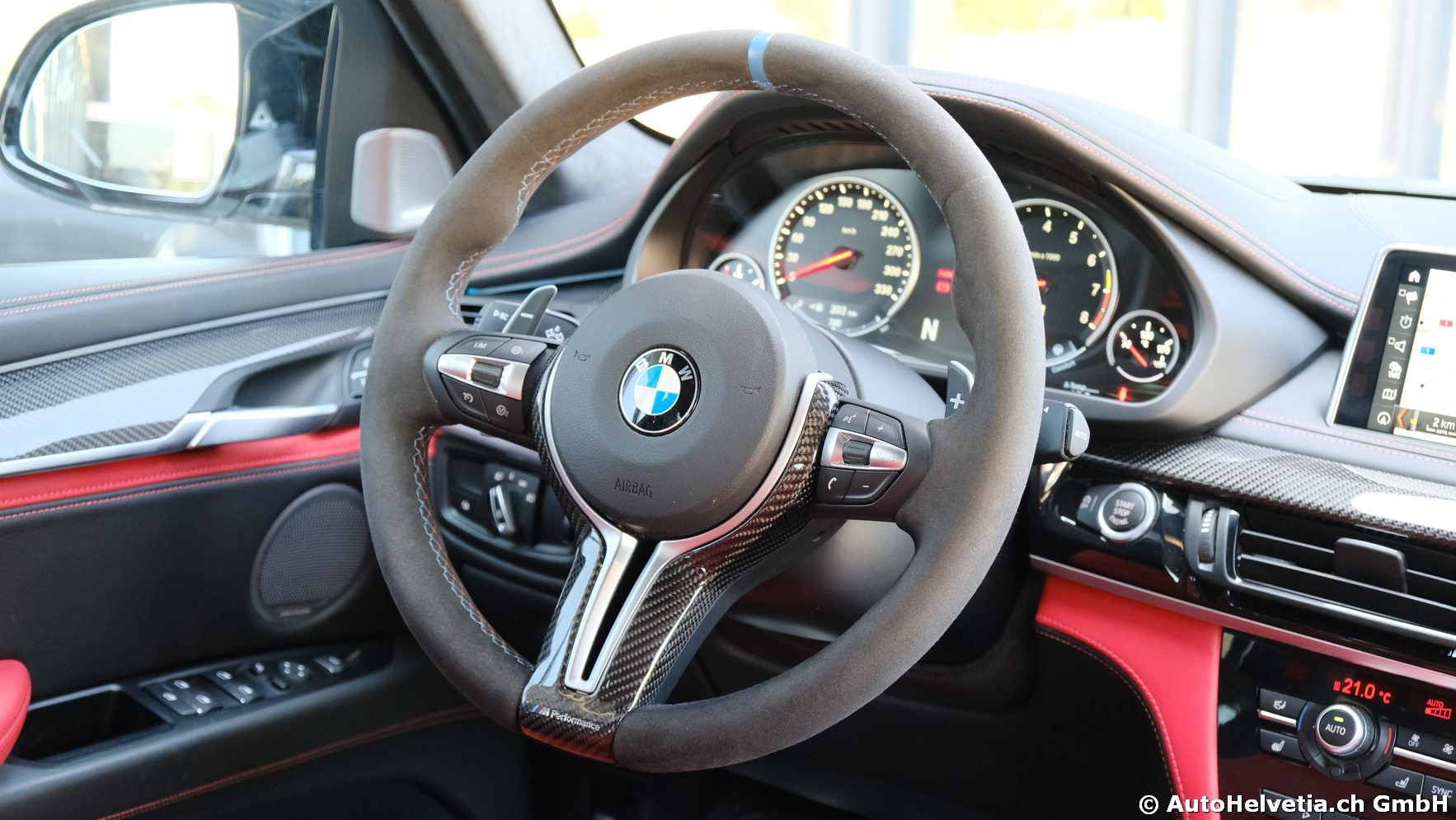 BMW X6M Steptronic-image-11