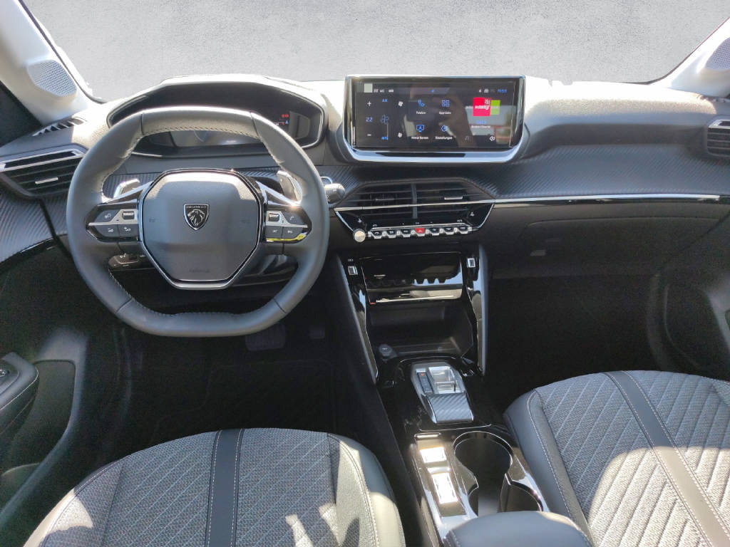 PEUGEOT 208 1.2 Hybrid Allure Premium-image-13