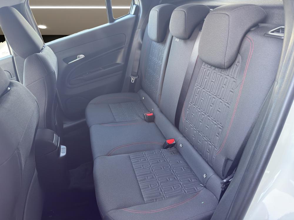 FIAT 600e Red-image-12