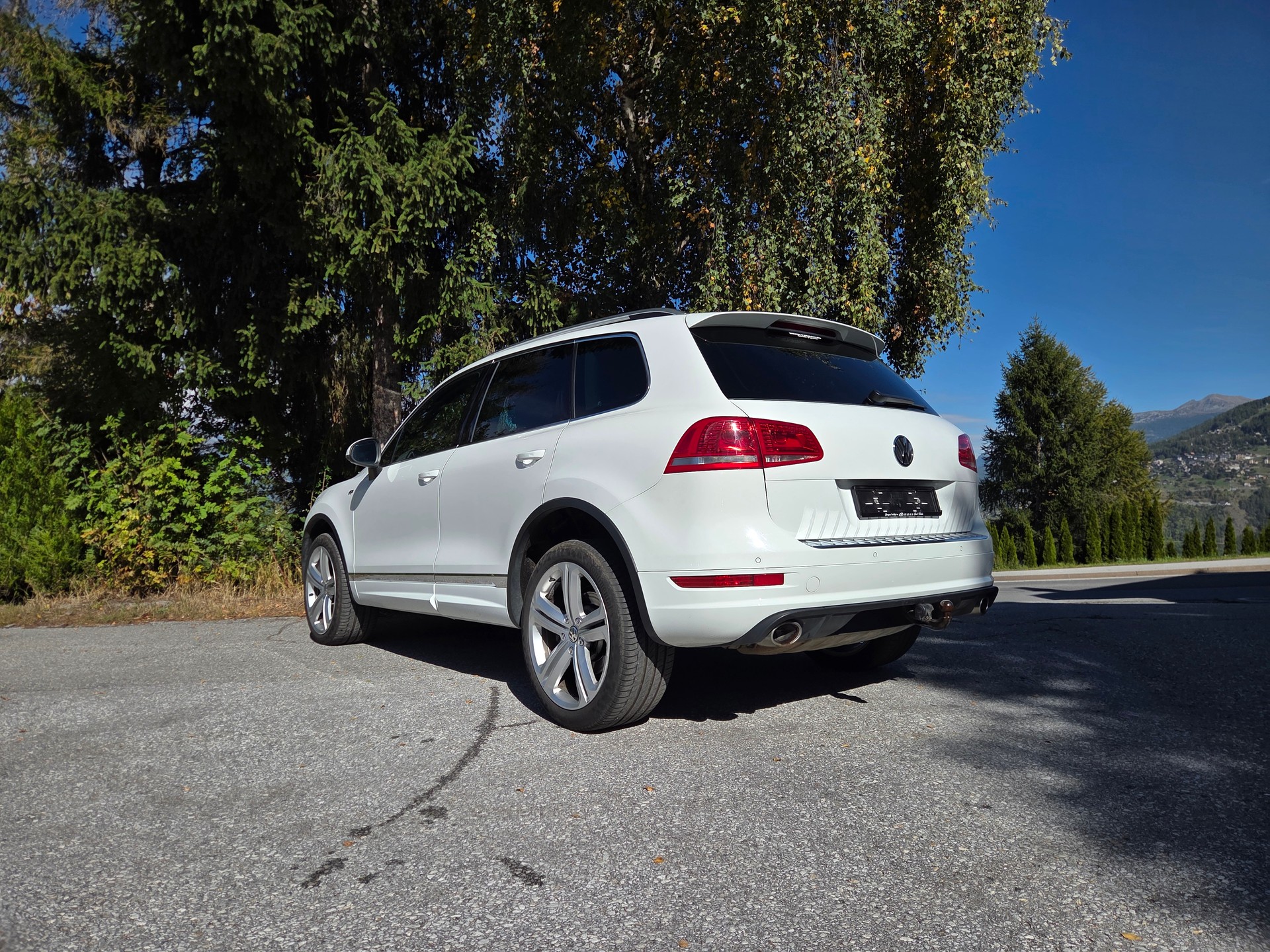 VW Touareg 3.0 TDI BMT Terrain Tech Tiptronic-image-2