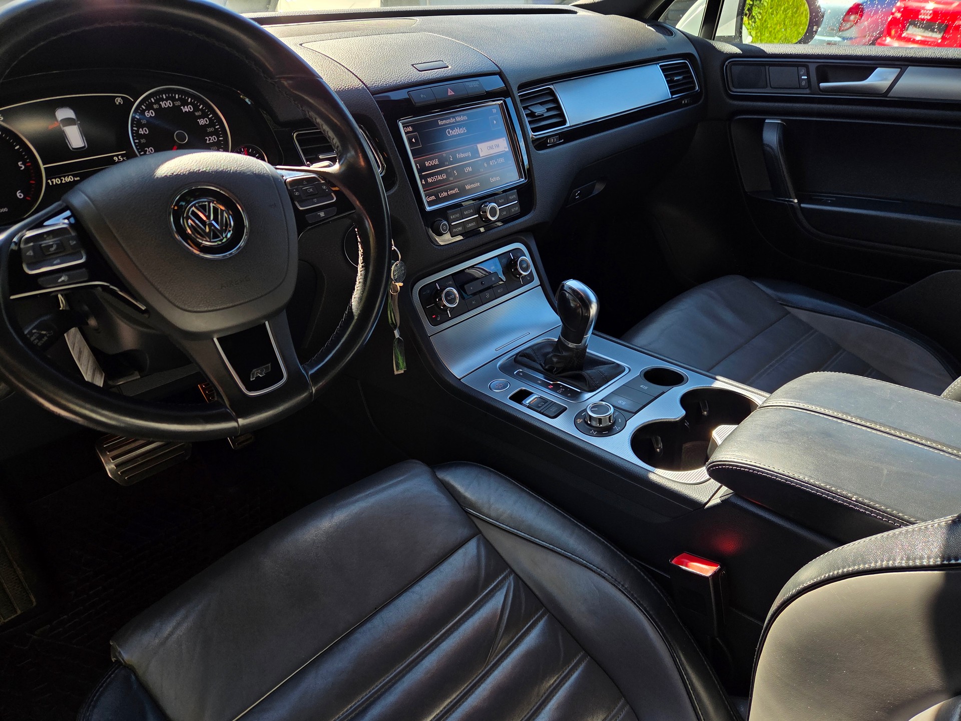 VW Touareg 3.0 TDI BMT Terrain Tech Tiptronic-image-10