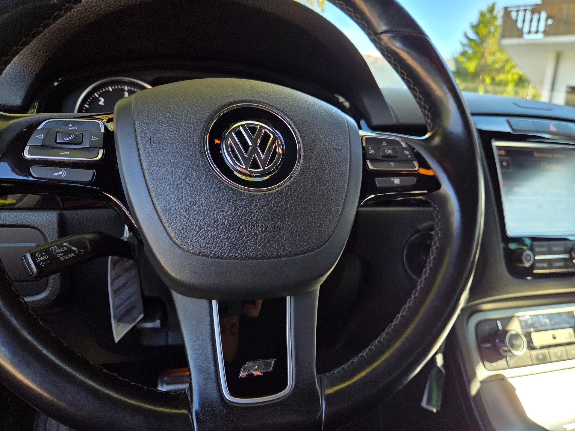 VW Touareg 3.0 TDI BMT Terrain Tech Tiptronic-image-11
