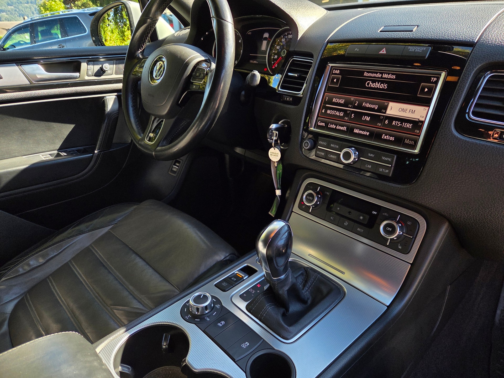 VW Touareg 3.0 TDI BMT Terrain Tech Tiptronic-image-9