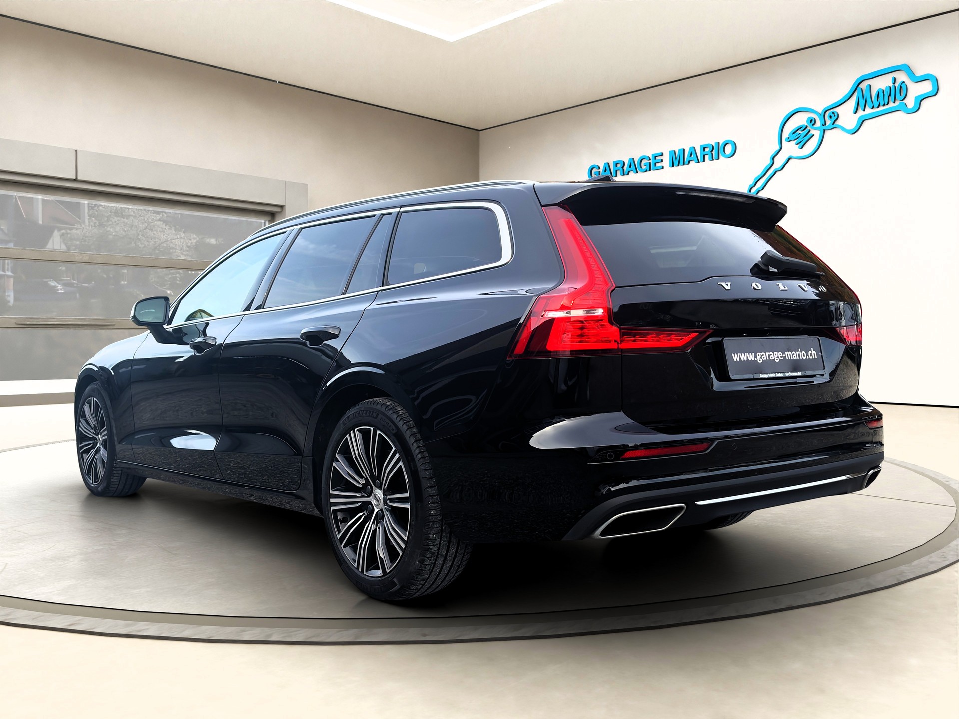 VOLVO V60 B5 Bezin Mild Hybrid Plus Bright-image-6