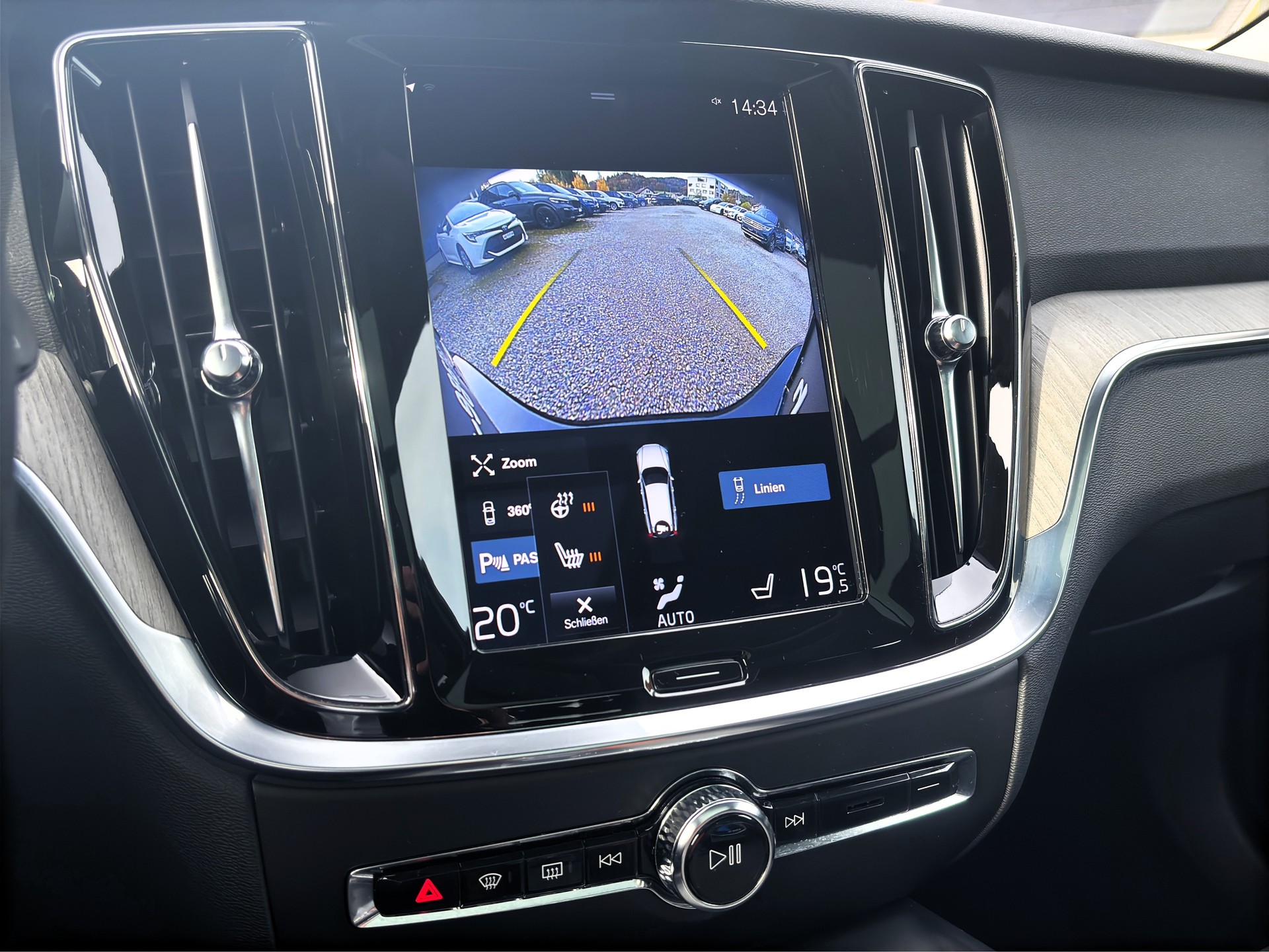 VOLVO V60 B5 Bezin Mild Hybrid Plus Bright-image-12