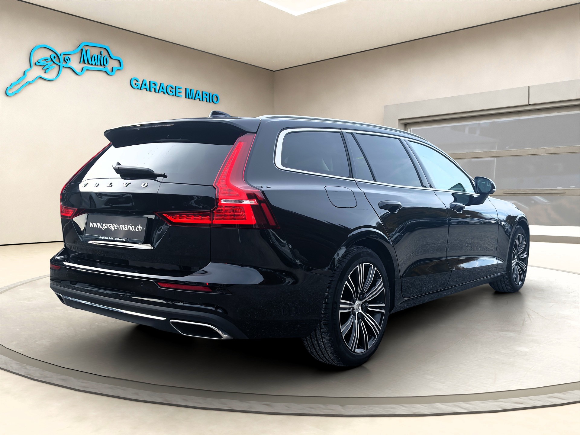 VOLVO V60 B5 Bezin Mild Hybrid Plus Bright-image-4