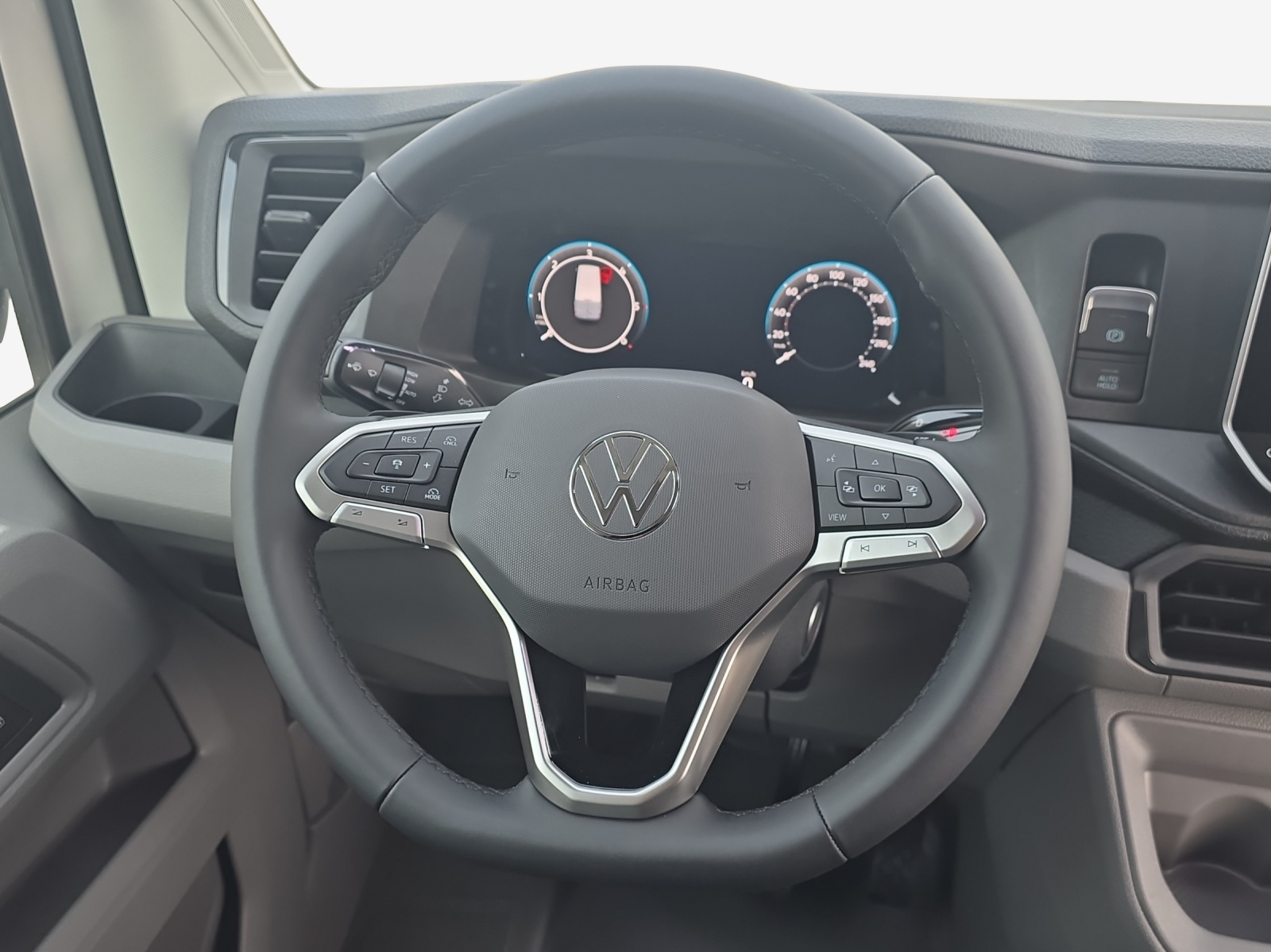 VW Crafter 35 2.0 TDI Entry L3 A-image-9