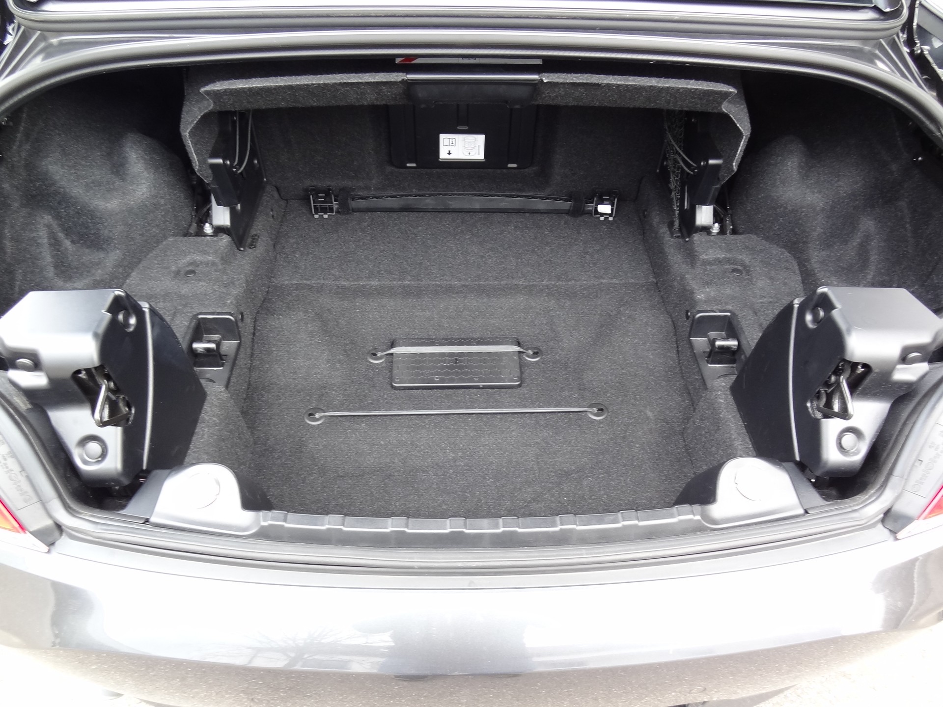 BMW Z4 sDrive35i DKG-image-17