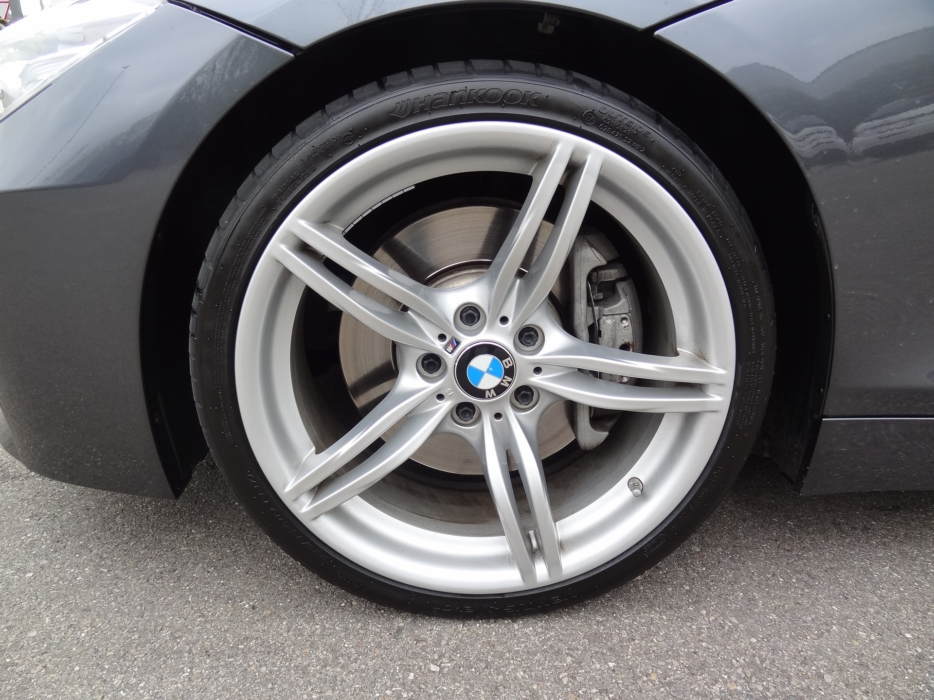 BMW Z4 sDrive35i DKG-showroom-element-3